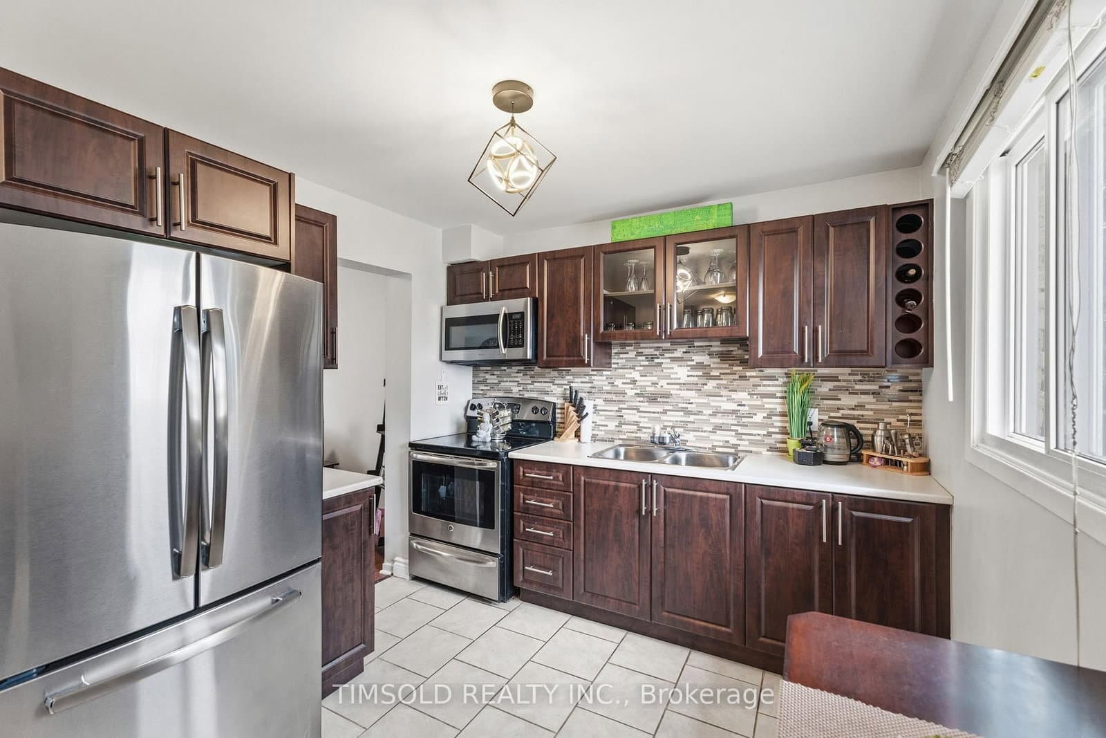 57 Hansen Road N, Unit 29 thumbnail 9