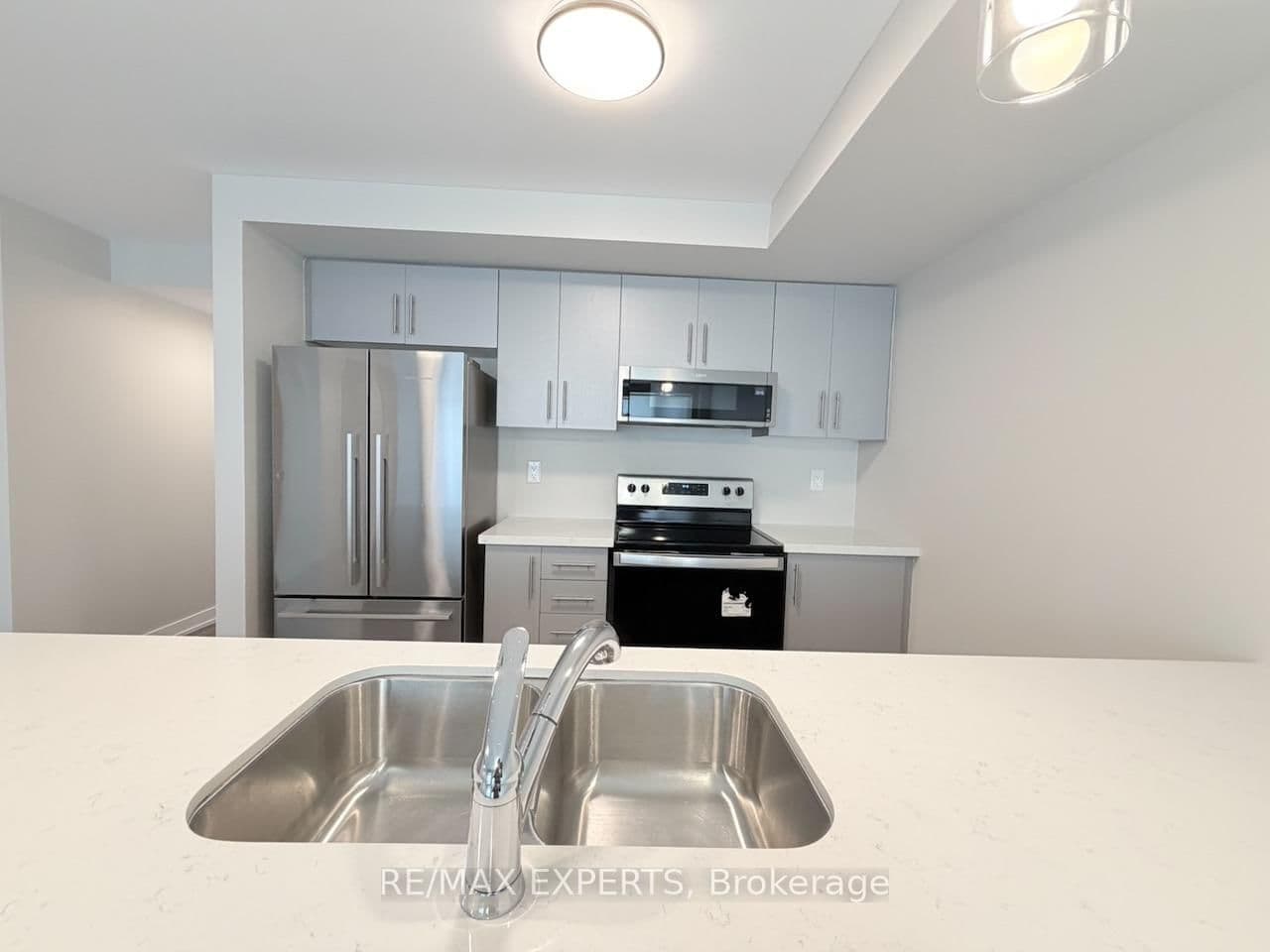 175 Veterans Dr 9 Drive thumbnail 22