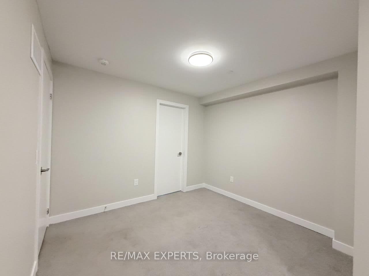 175 Veterans Dr 9 Drive thumbnail 32
