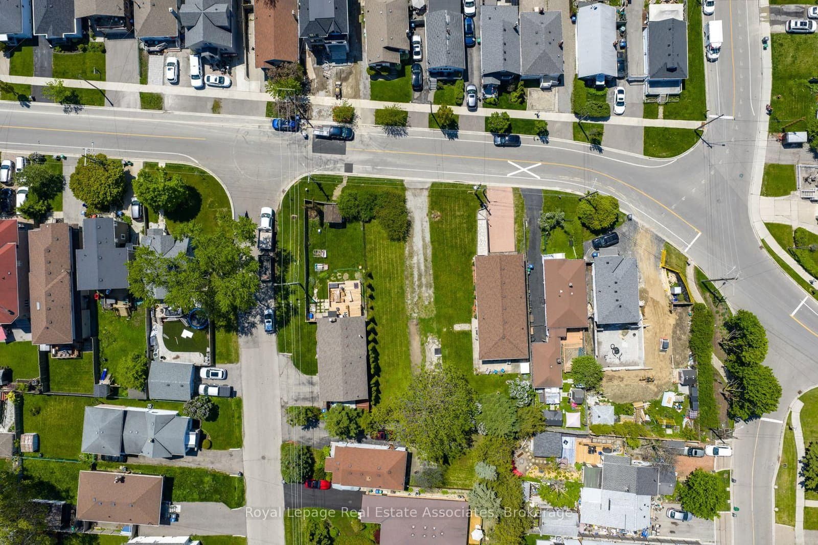 1063 Alexandra Avenue thumbnail 9