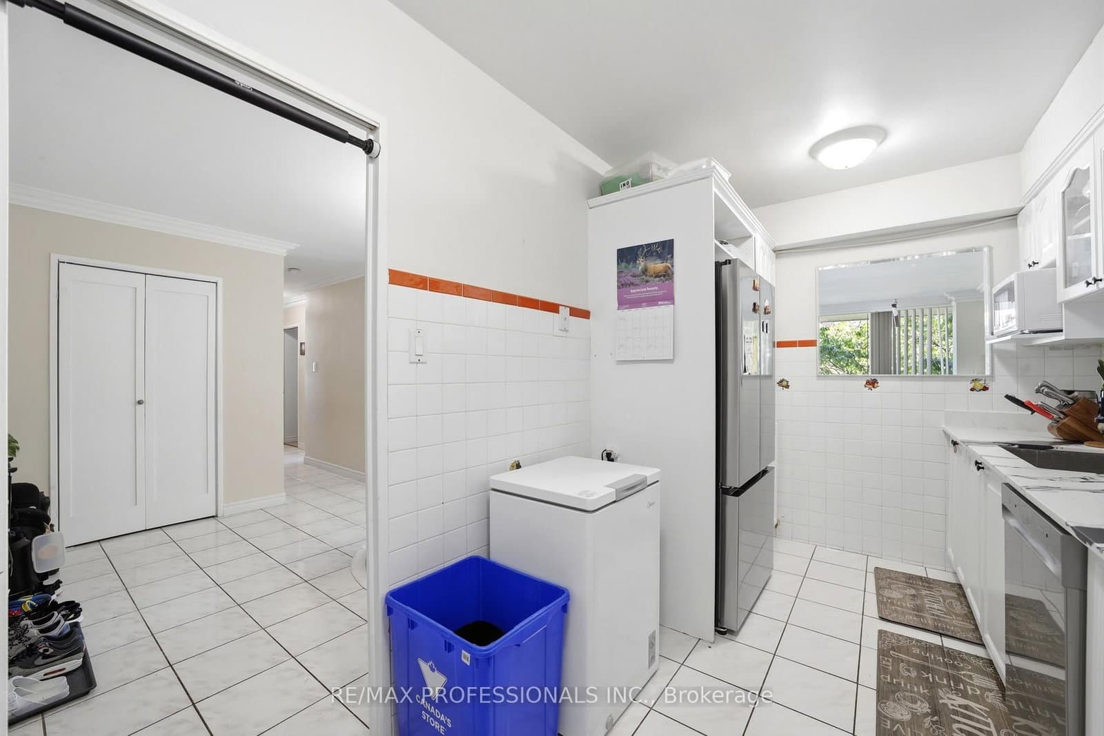 19 Four Winds Drive, Unit 204 thumbnail 14