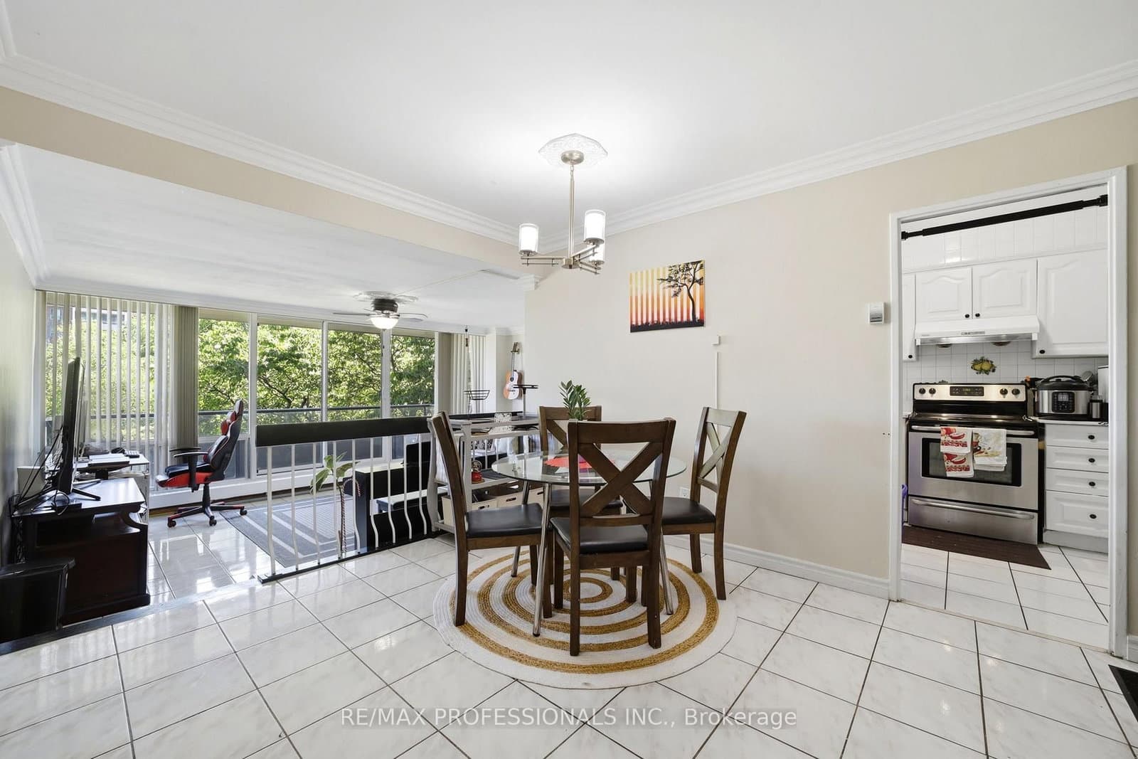 19 Four Winds Drive, Unit 204 thumbnail 18
