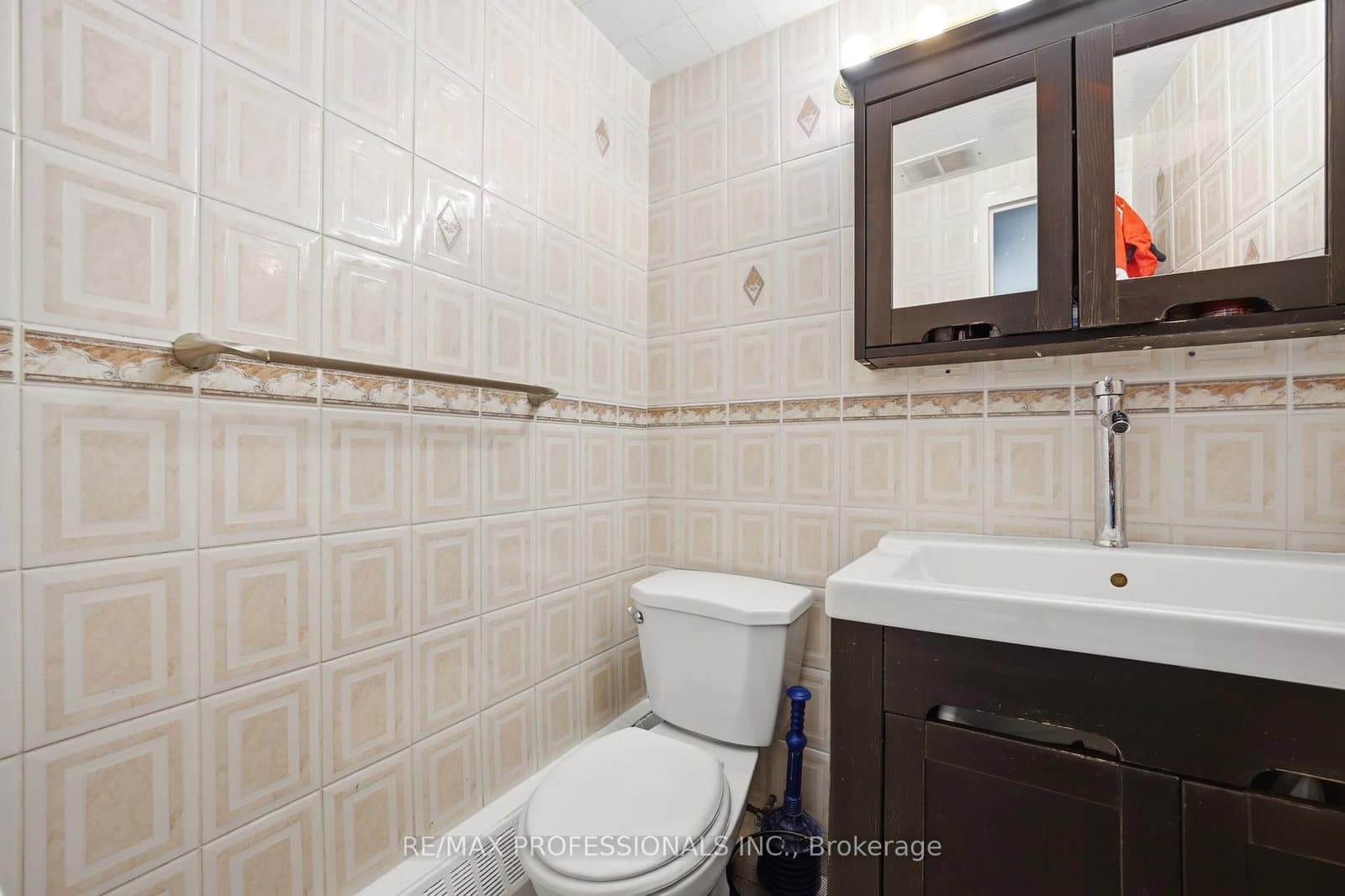 19 Four Winds Drive, Unit 204 thumbnail 20