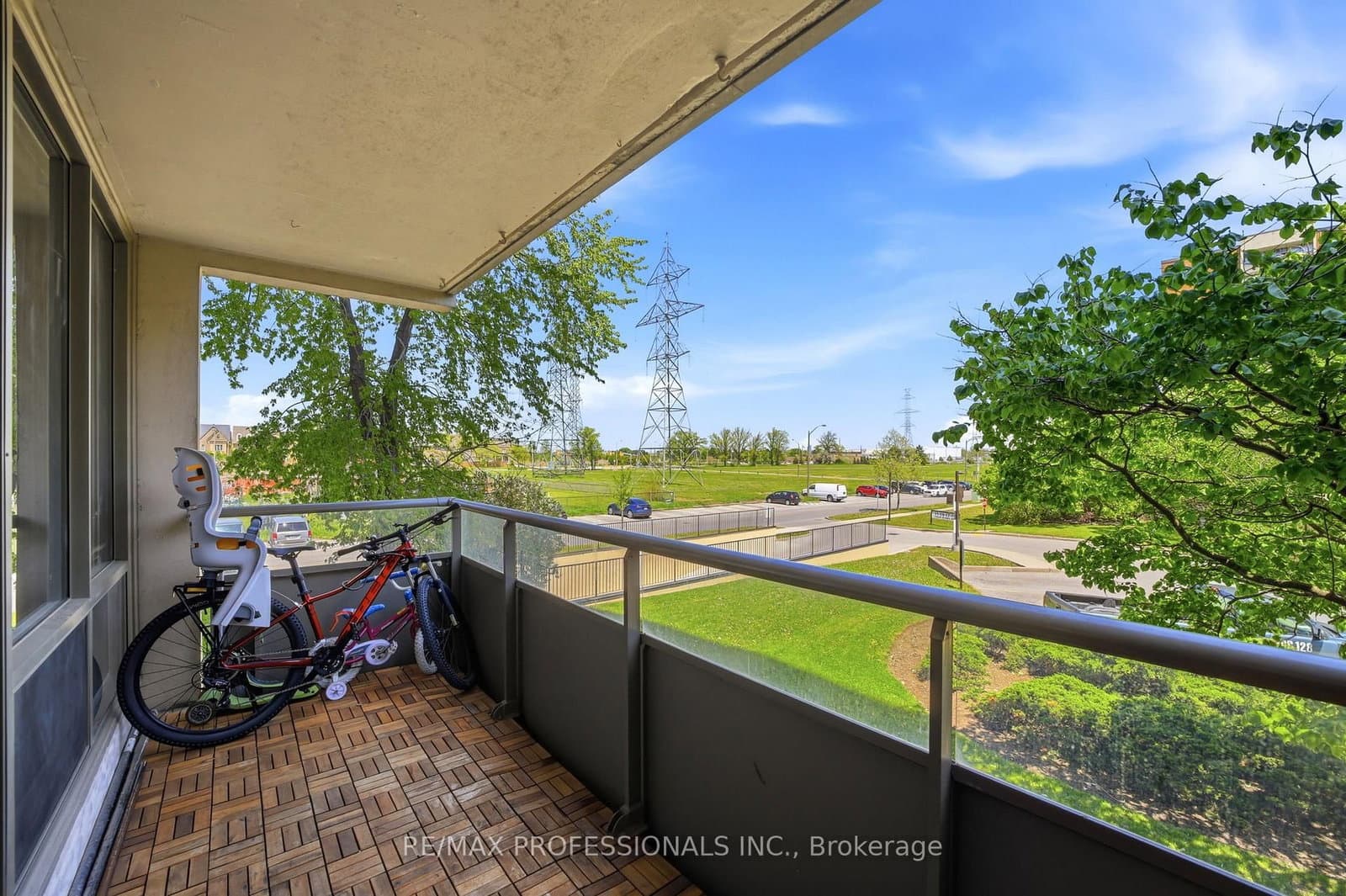 19 Four Winds Drive, Unit 204 thumbnail 35