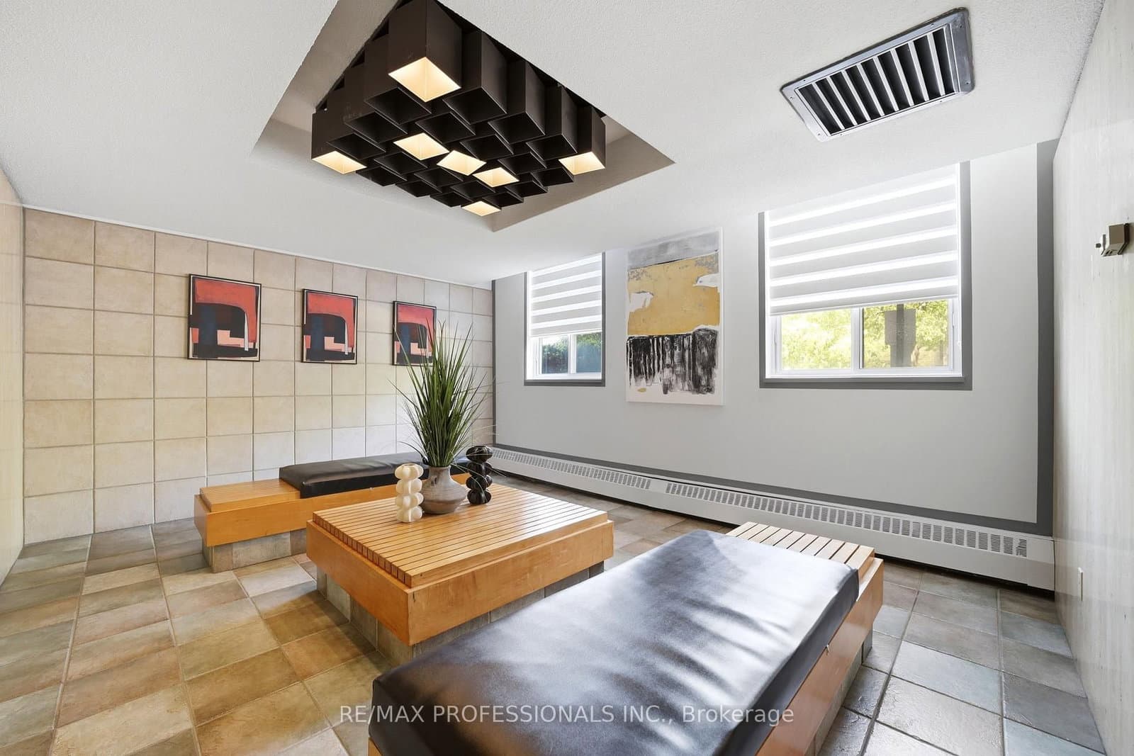 19 Four Winds Drive, Unit 204 thumbnail 38