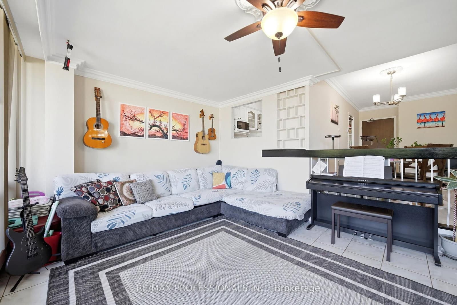 19 Four Winds Drive, Unit 204 thumbnail 9