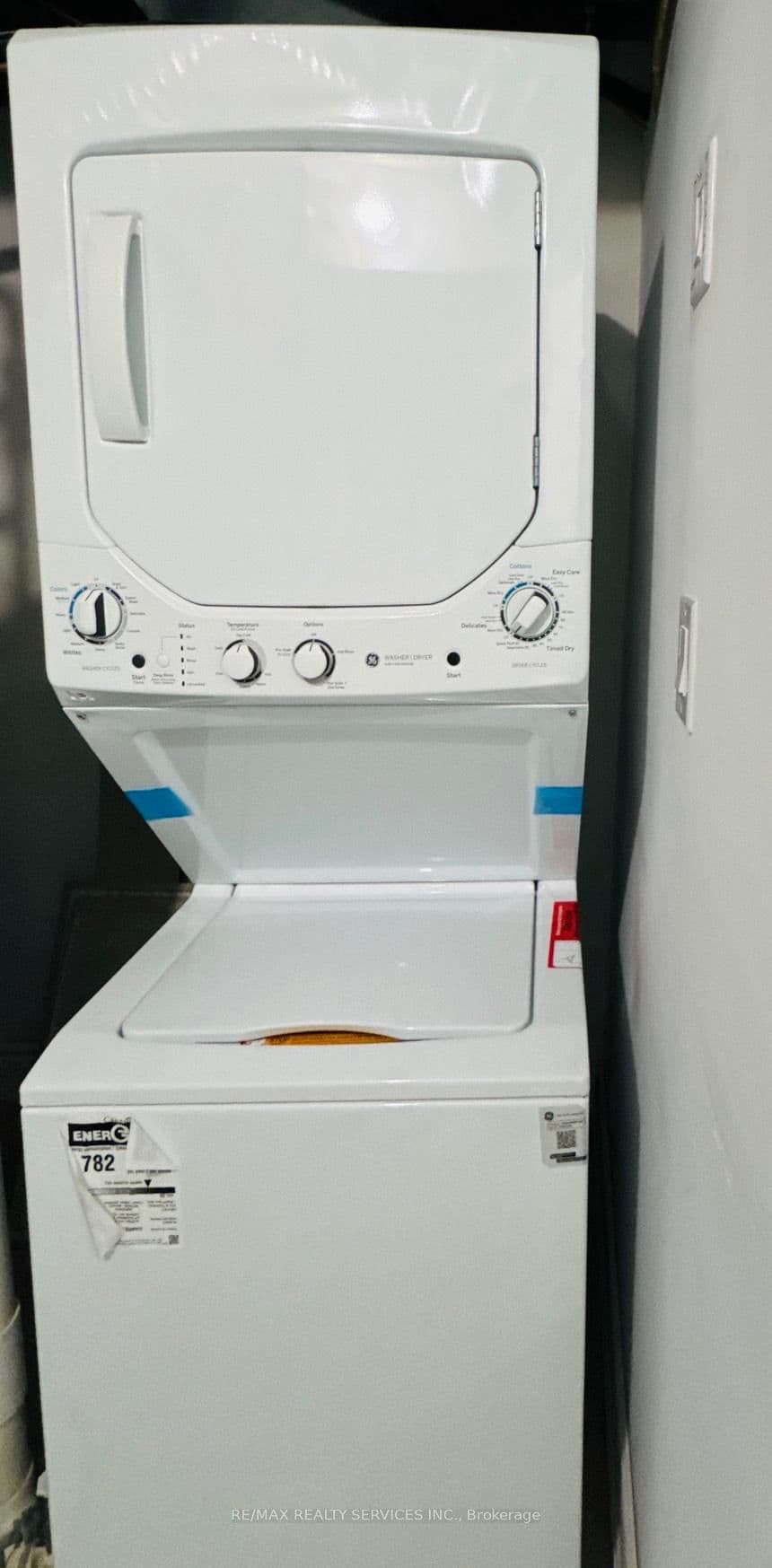9 Enclave Trail, Unit Basement thumbnail 12