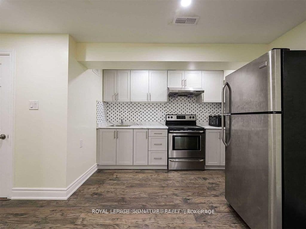 5955 Leeside Crescent, Unit Basement thumbnail 16