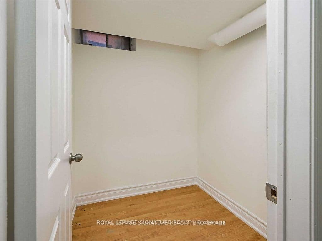 5955 Leeside Crescent, Unit Basement thumbnail 27