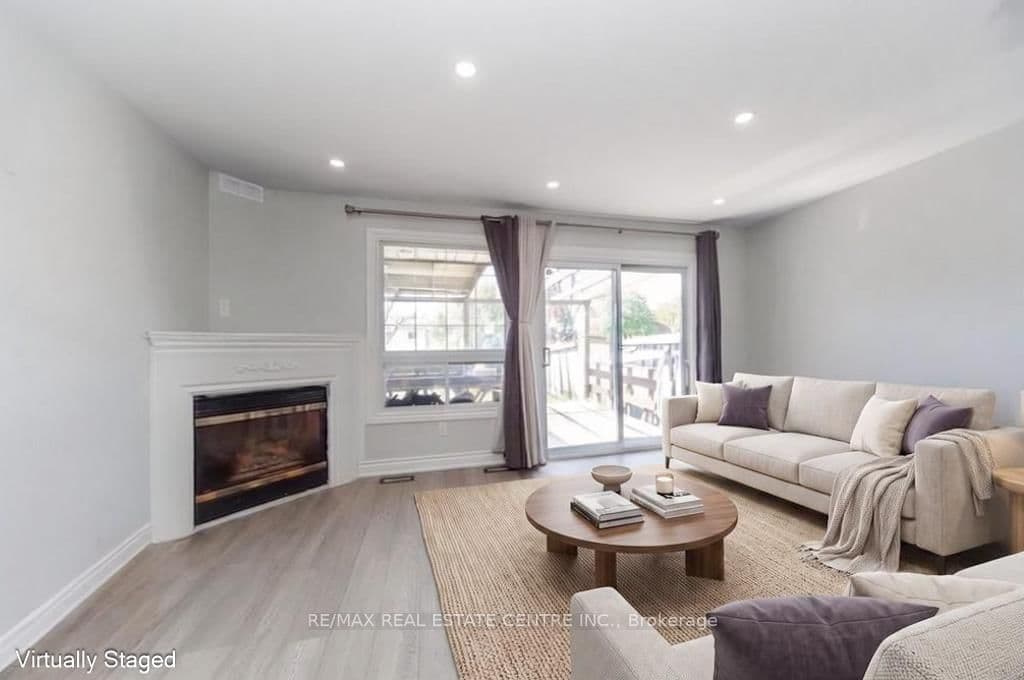 12 Greenhills Square thumbnail 7