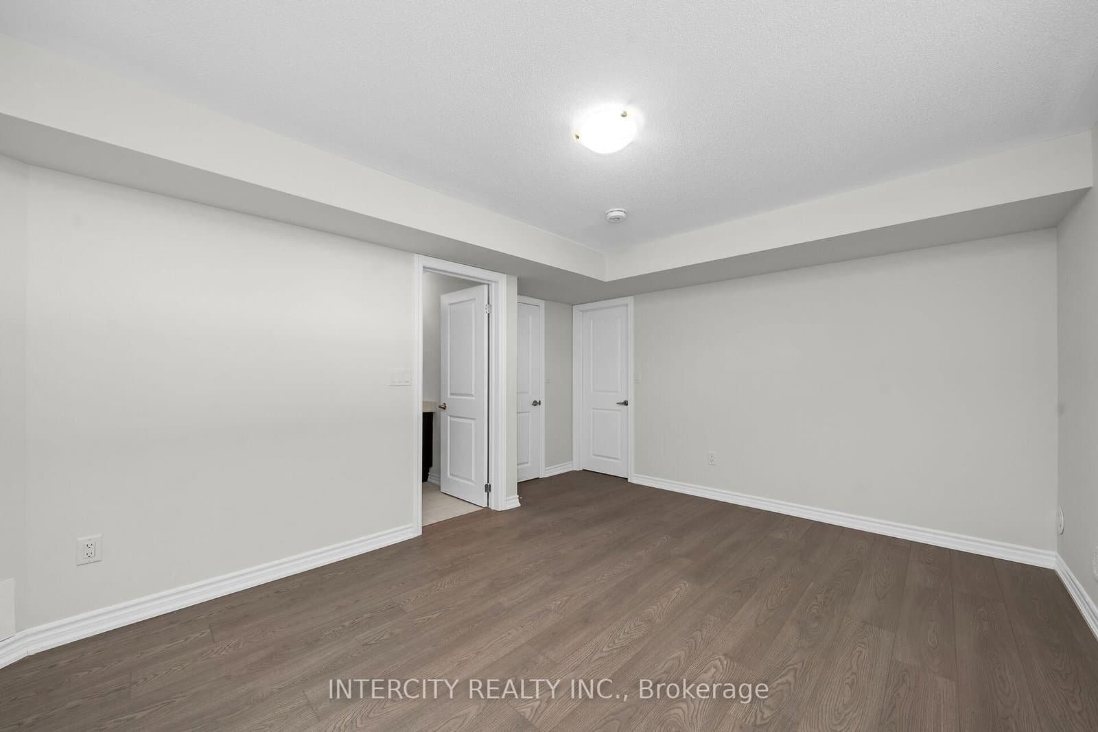 471 Tim Manley Avenue, Unit 31F thumbnail 12