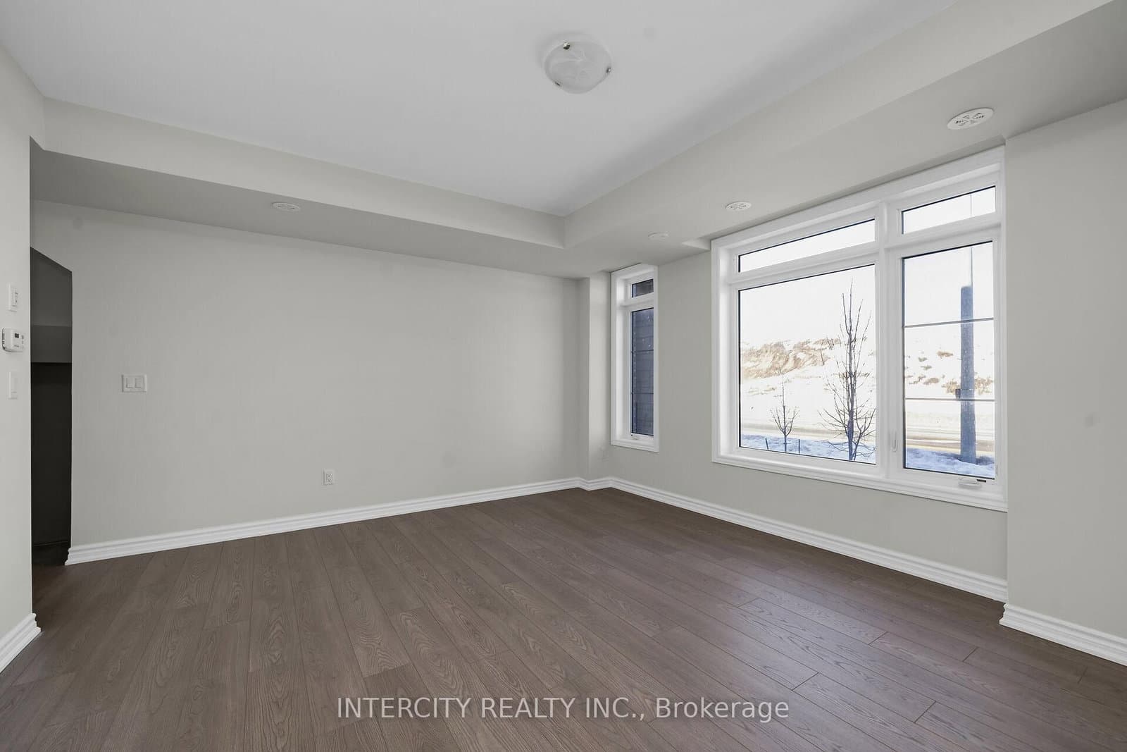 471 Tim Manley Avenue, Unit 31F thumbnail 5