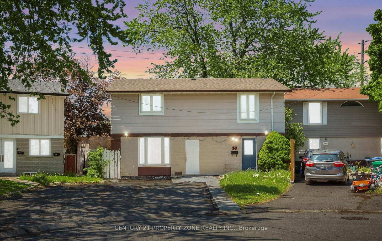 17 Hillbank Trail - Image 1