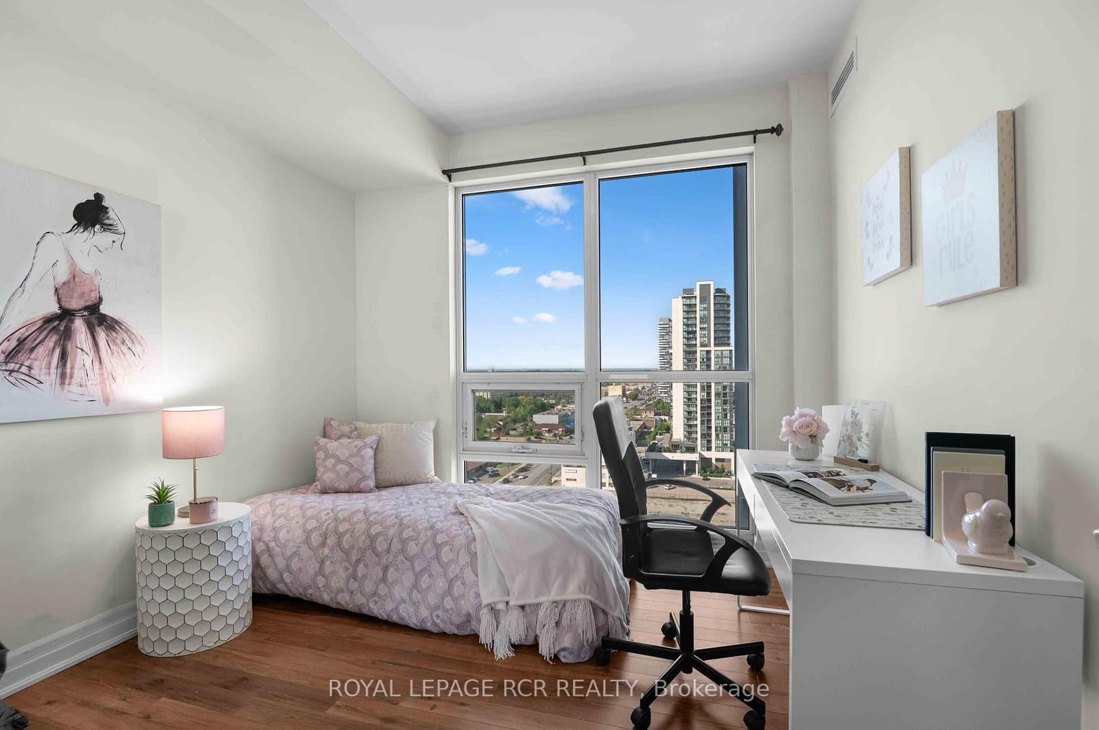 100 John Street, Unit 1702 thumbnail 25