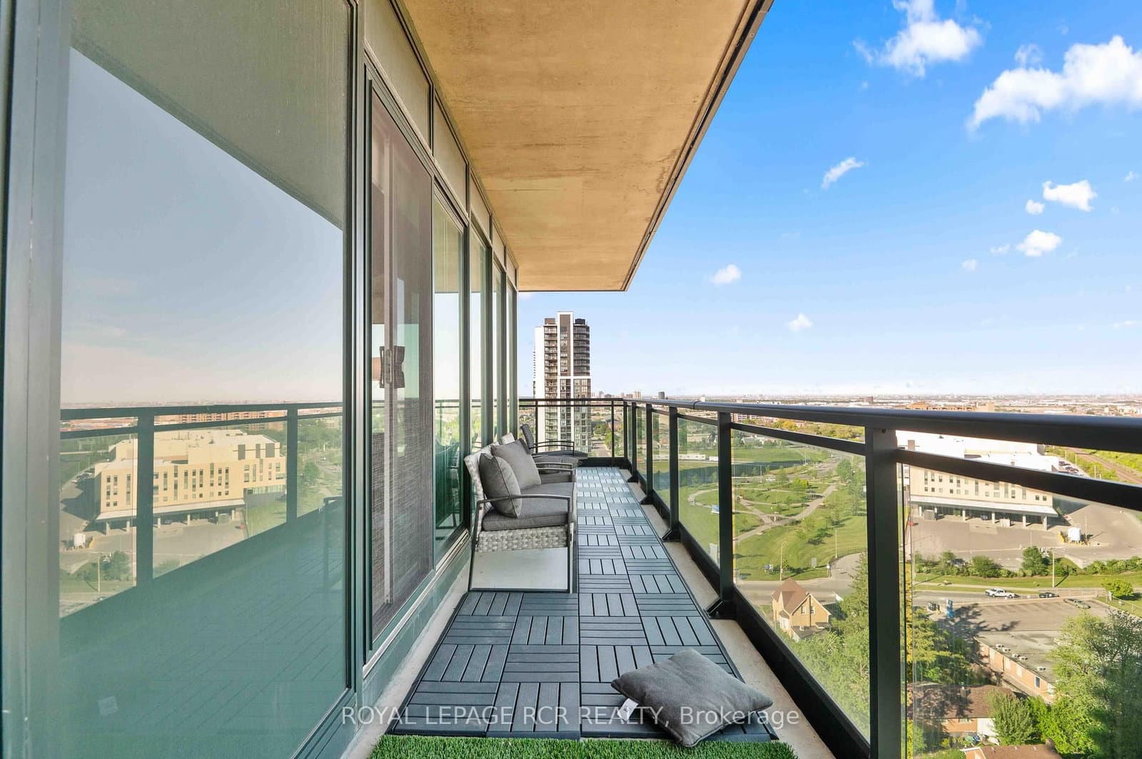 100 John Street, Unit 1702 thumbnail 28