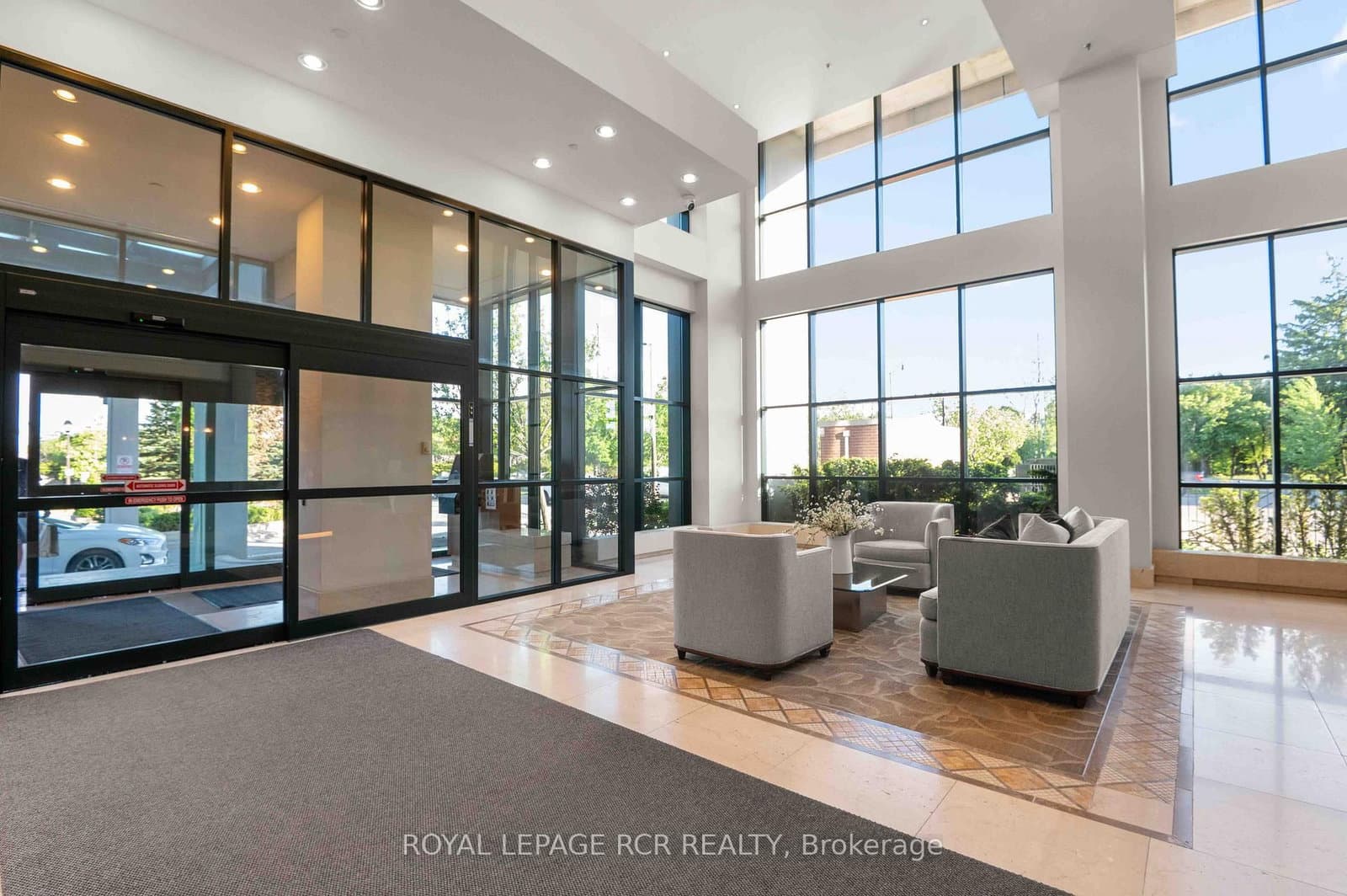 100 John Street, Unit 1702 thumbnail 4