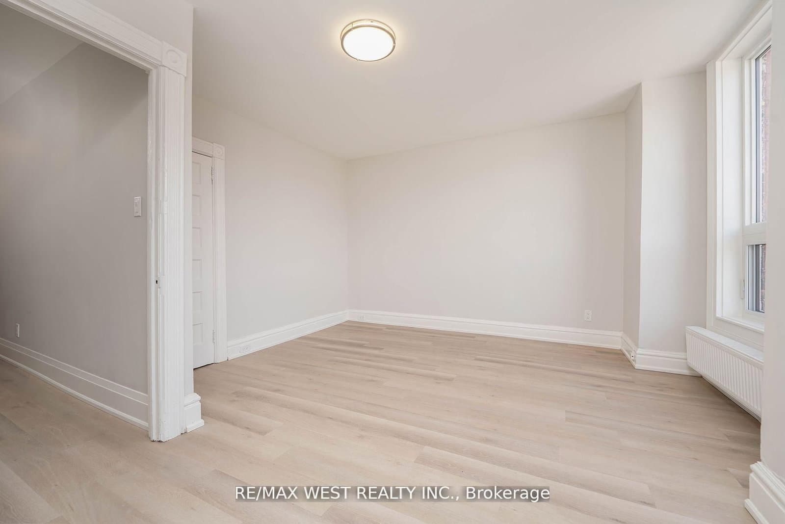 115 Edwin Avenue thumbnail 29