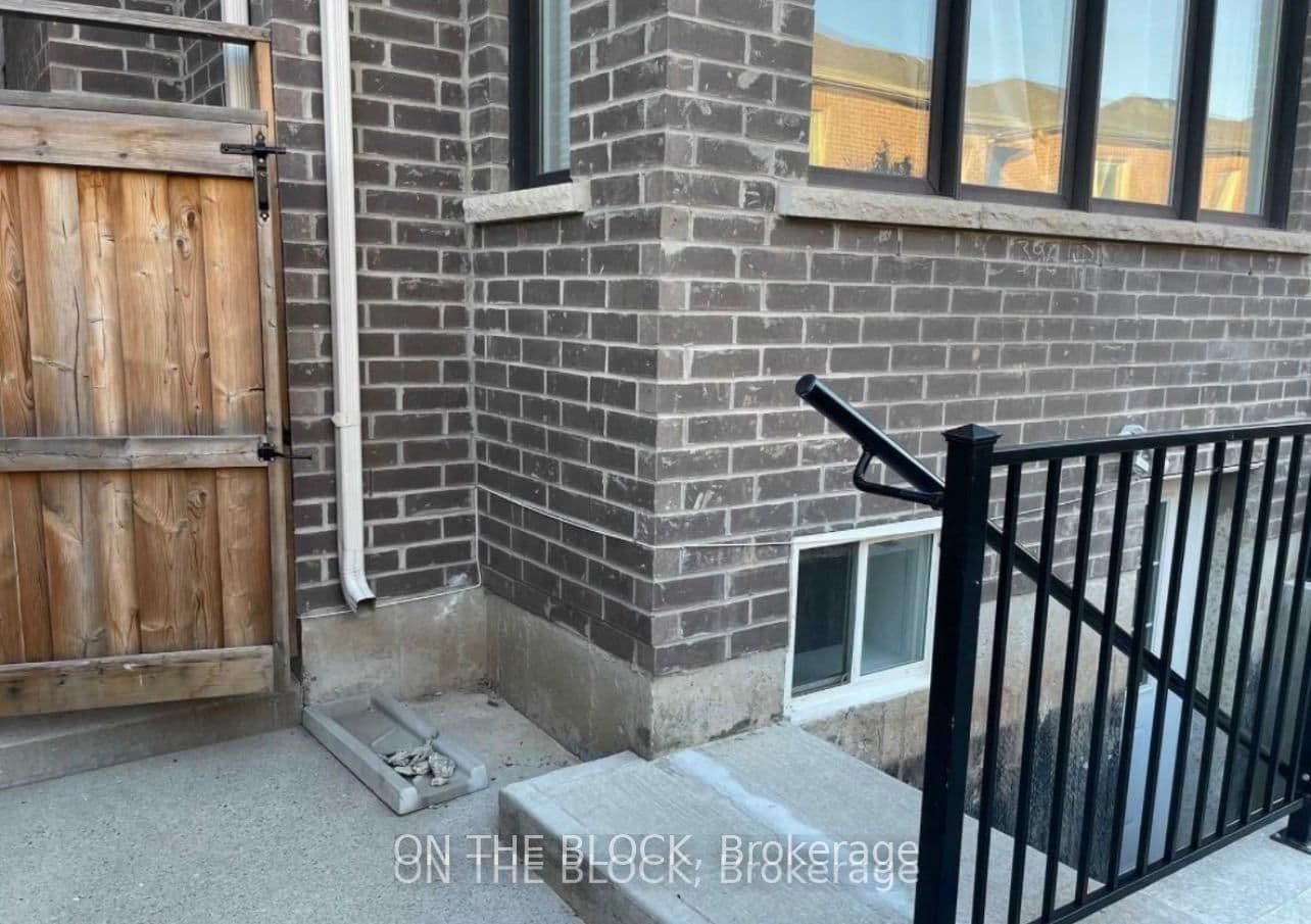 362 North Park Blvd Boulevard thumbnail 18