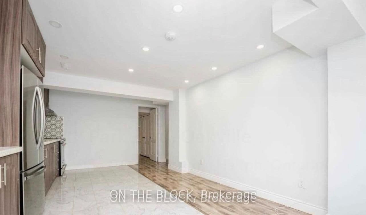 362 North Park Blvd Boulevard thumbnail 7