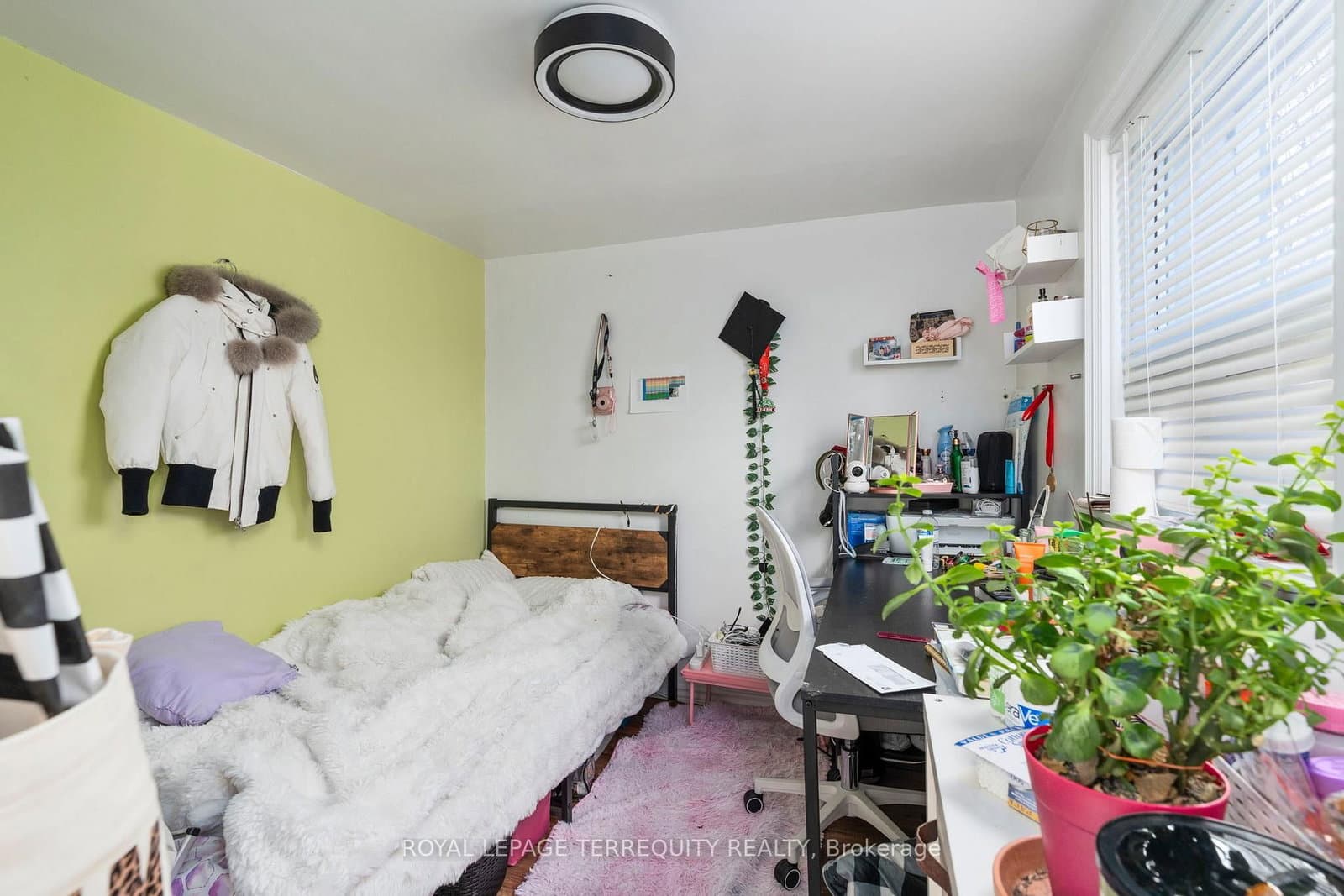 64 Pelmo Crescent thumbnail 20