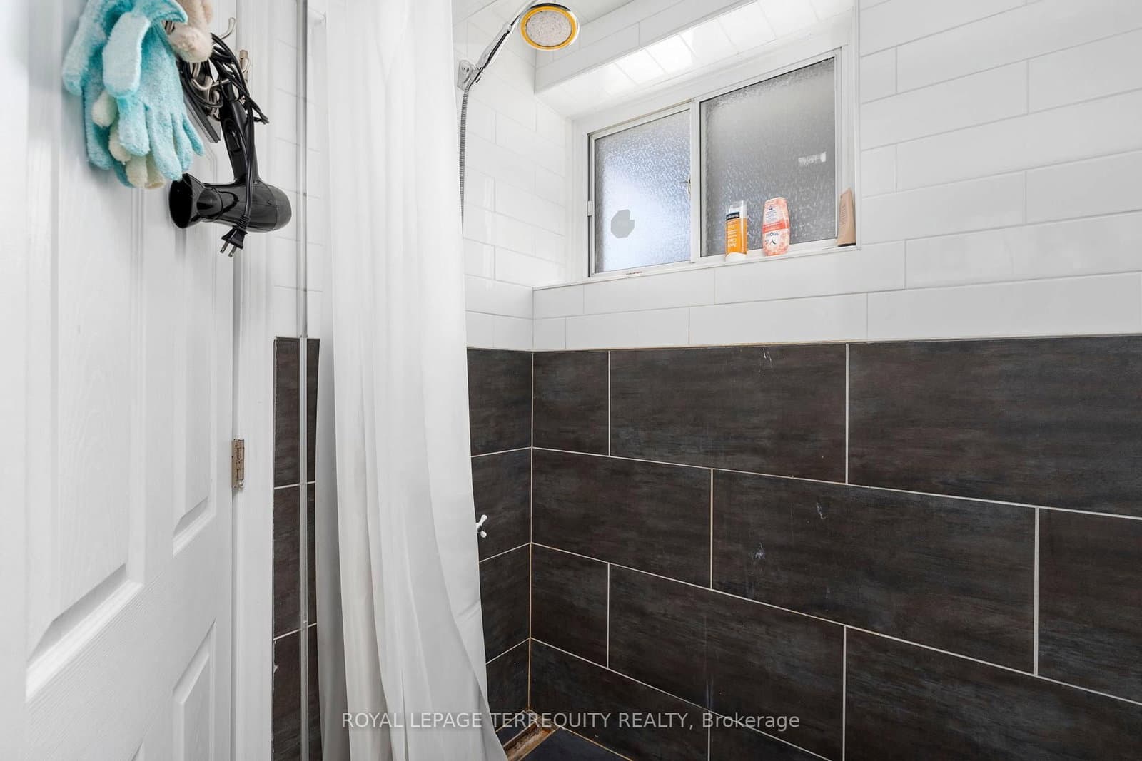 64 Pelmo Crescent thumbnail 30
