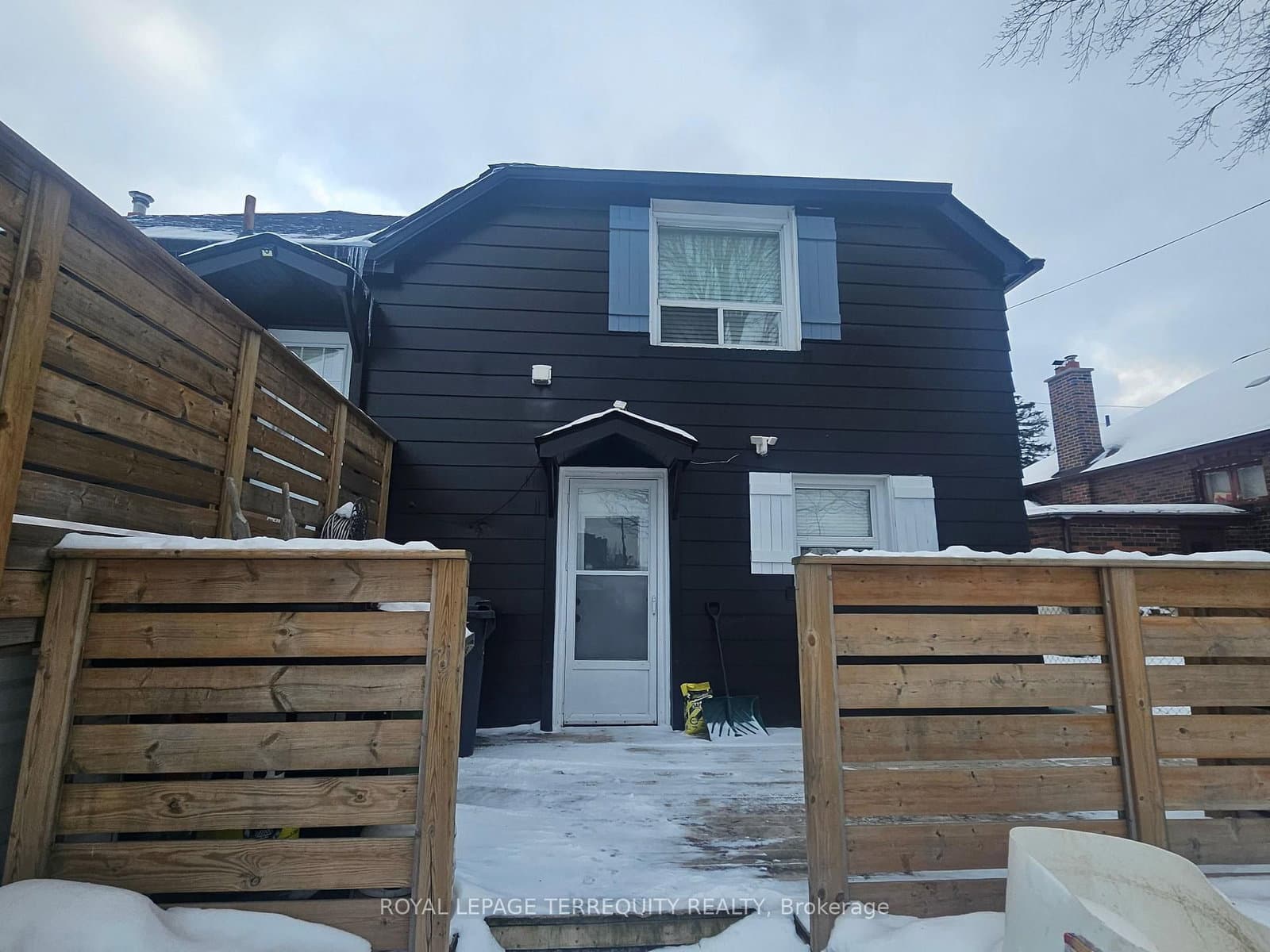 64 Pelmo Crescent thumbnail 32