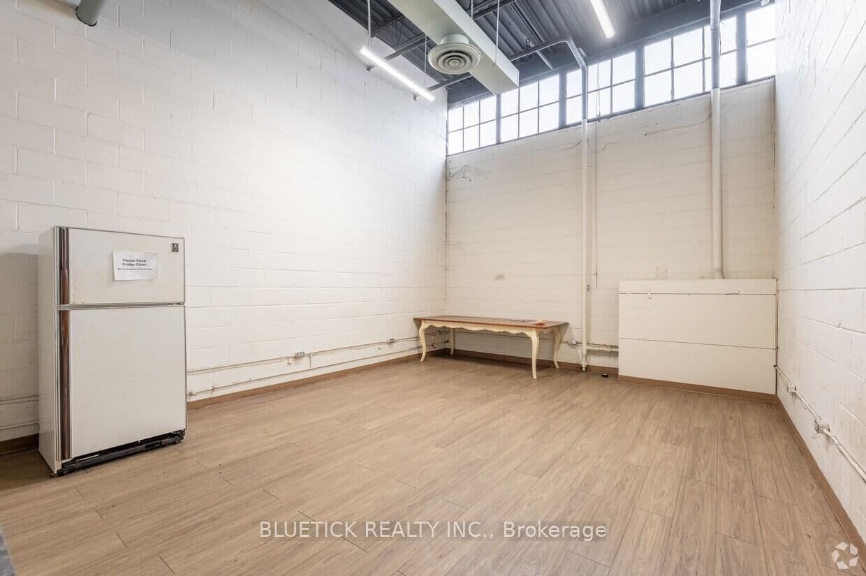 25 Tangiers Road, Unit 3 thumbnail 20