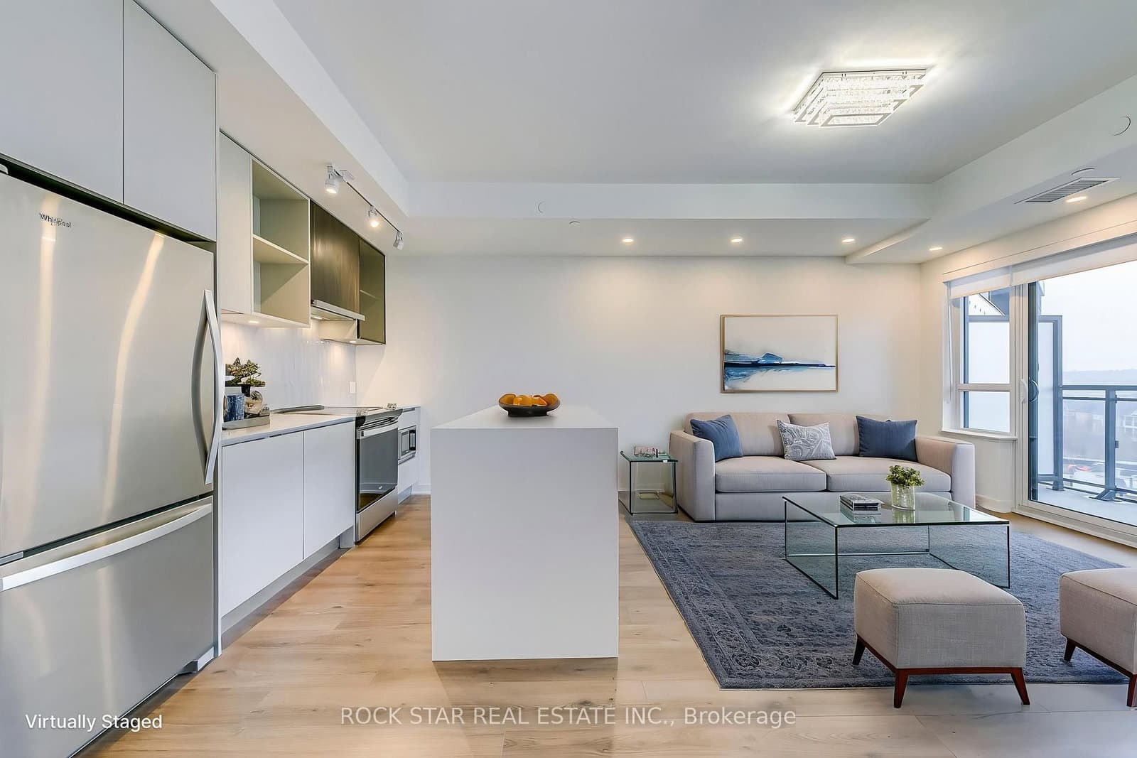 395 Dundas Street W, Unit 601 - Image 1