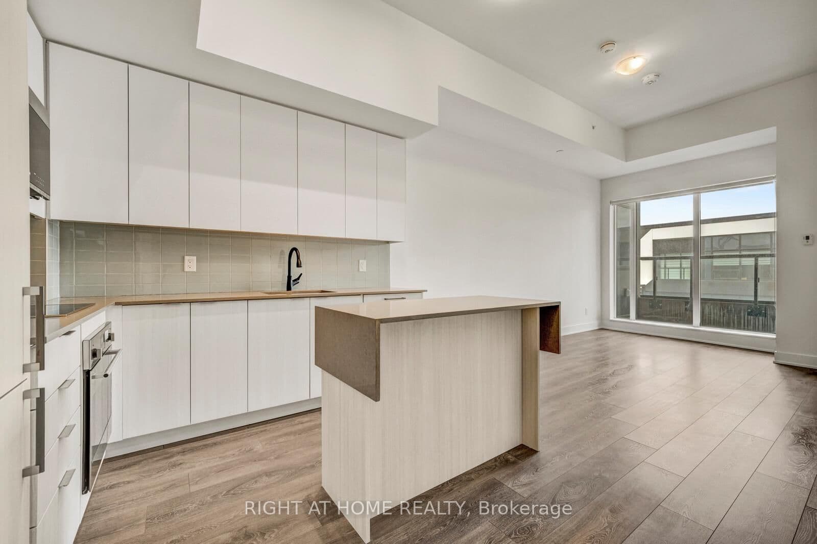 2481 Taunton Road, Unit 459 thumbnail 6
