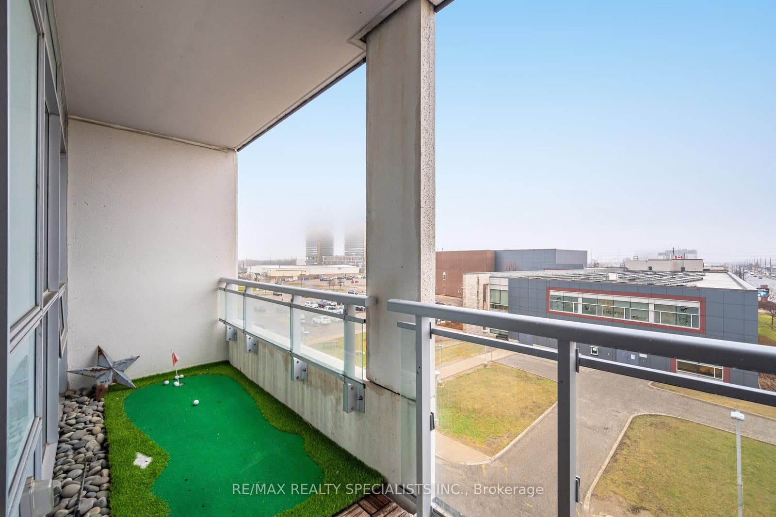 1050 E Main Street E, Unit 405 thumbnail 15