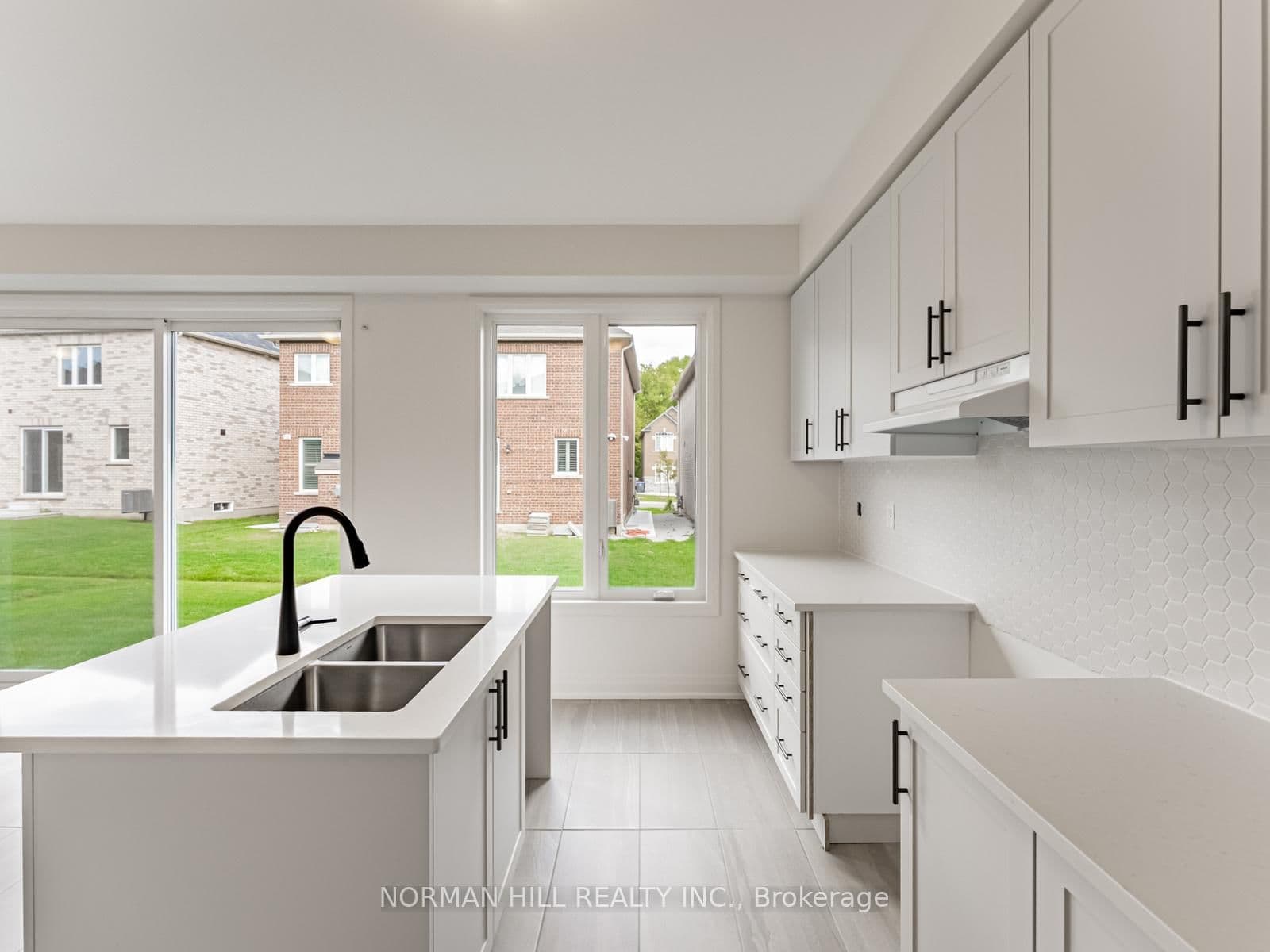 15 Lilestone Drive thumbnail 10