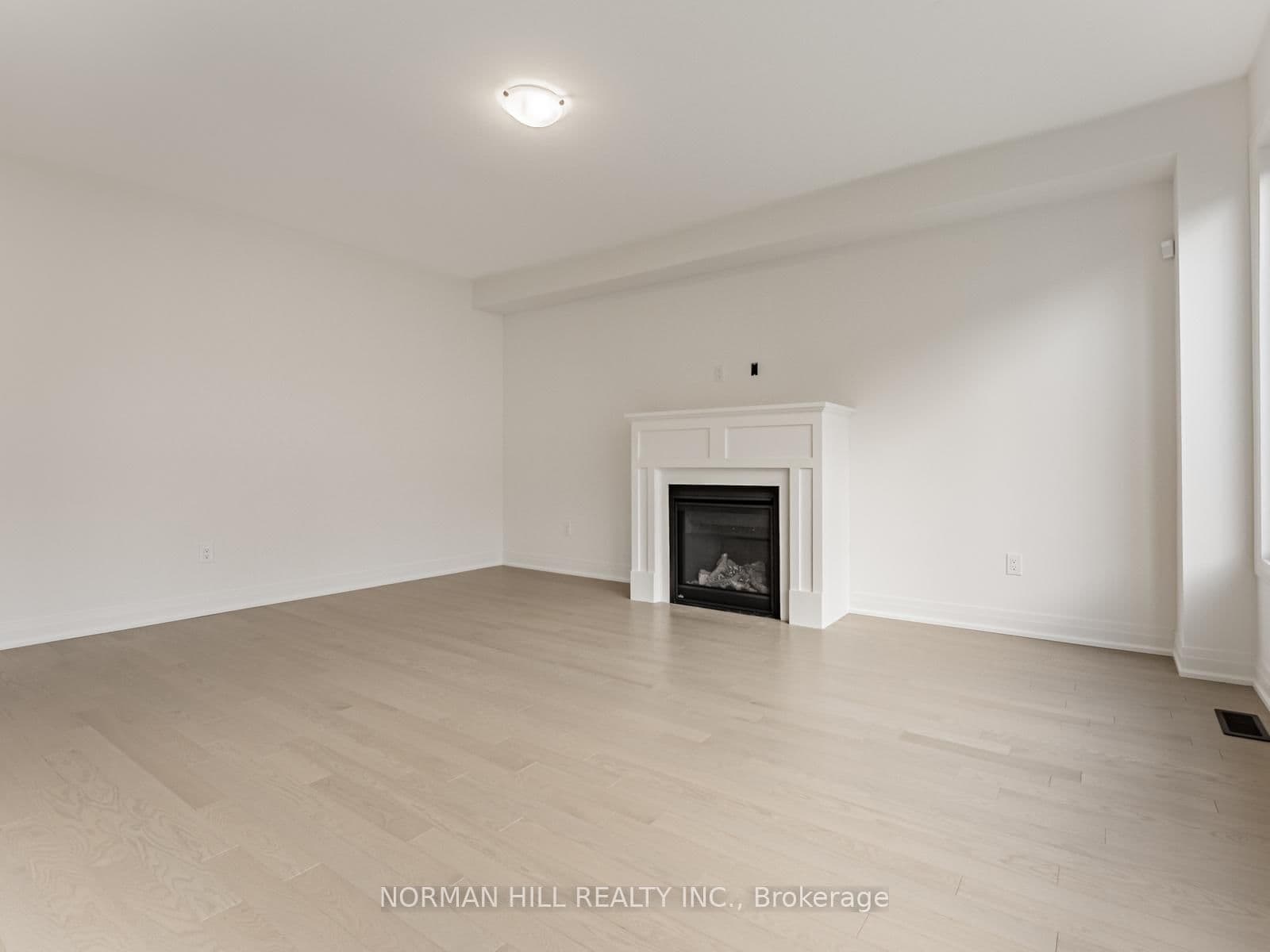15 Lilestone Drive thumbnail 14