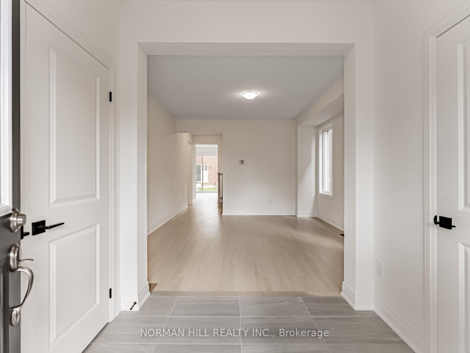 15 Lilestone Drive thumbnail 4