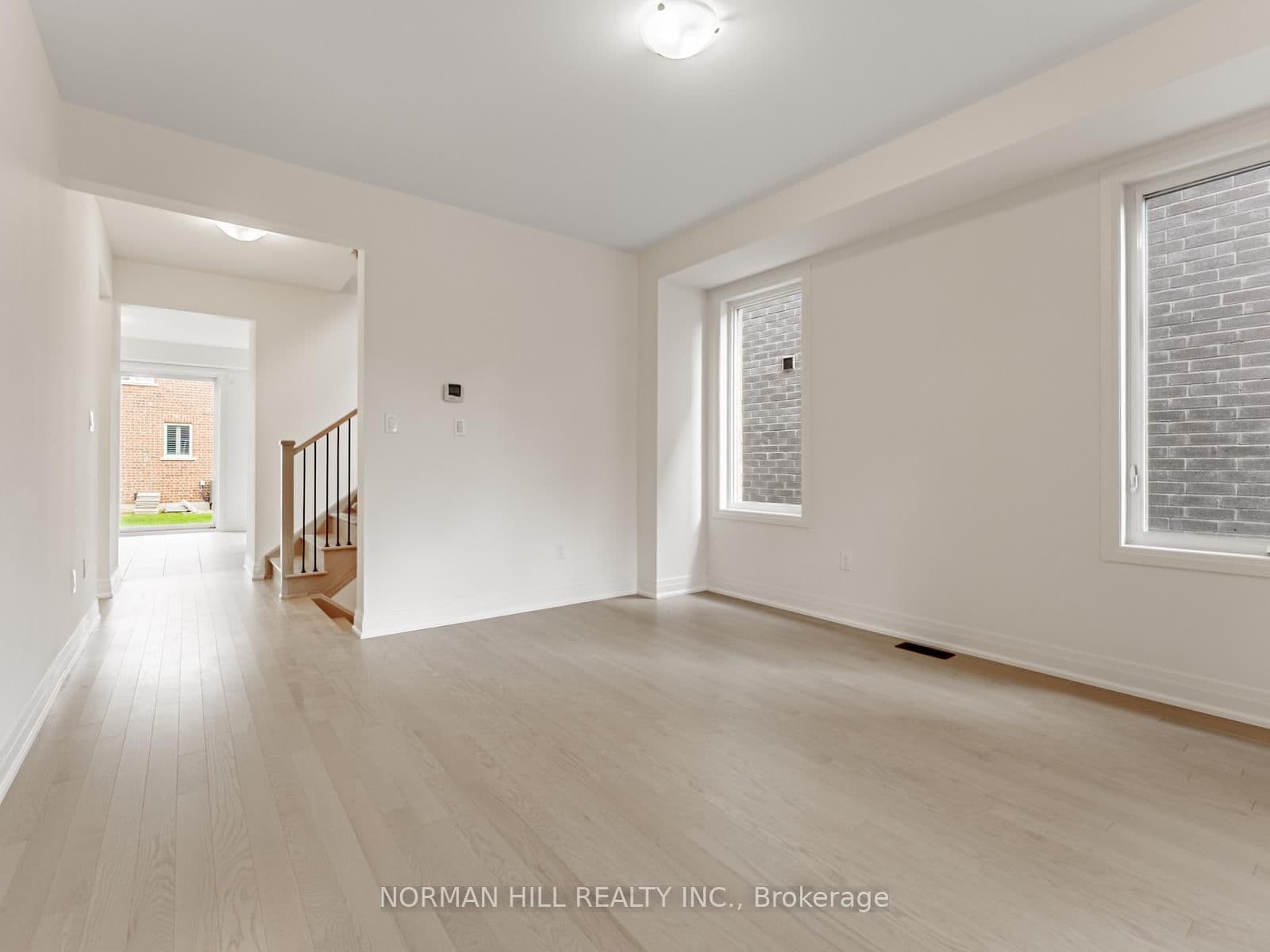 15 Lilestone Drive thumbnail 6