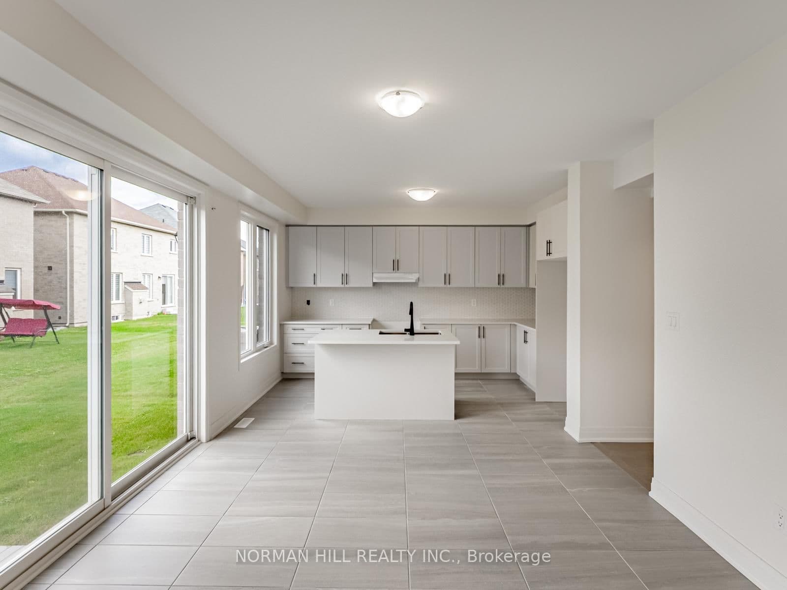 15 Lilestone Drive thumbnail 8