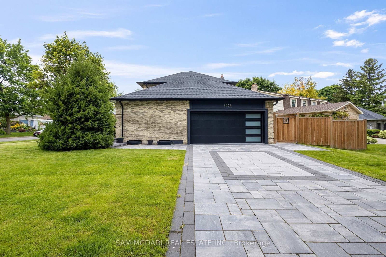 2535 Robin Drive thumbnail 2
