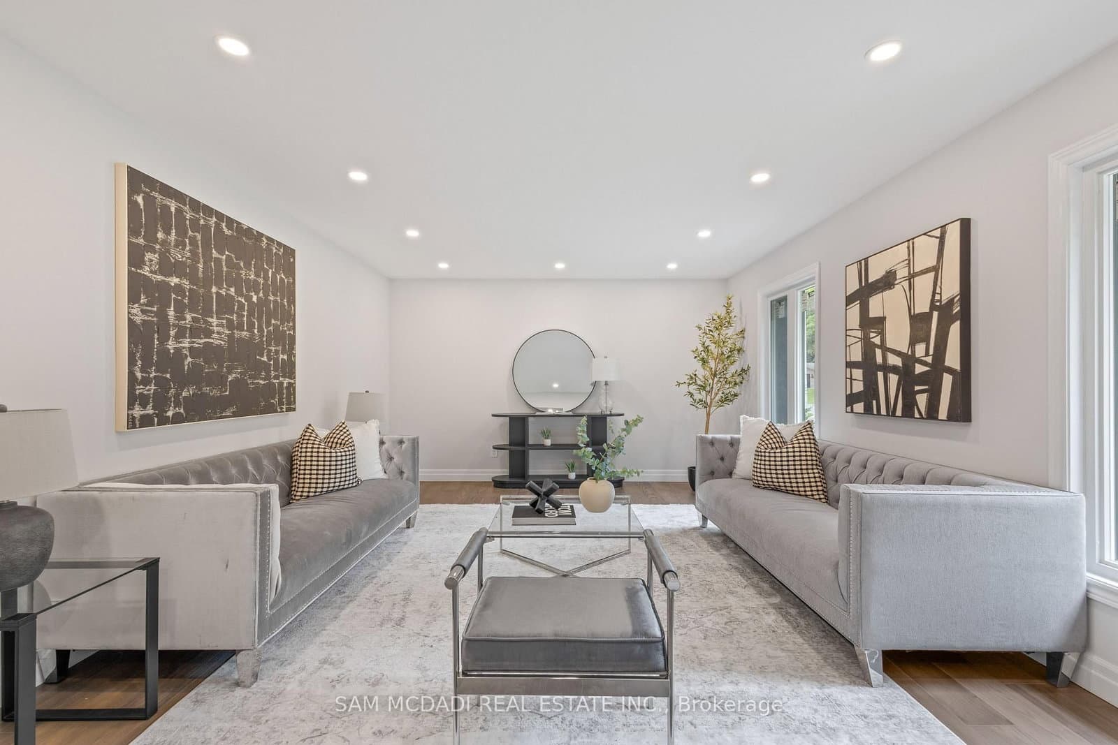 2535 Robin Drive thumbnail 9