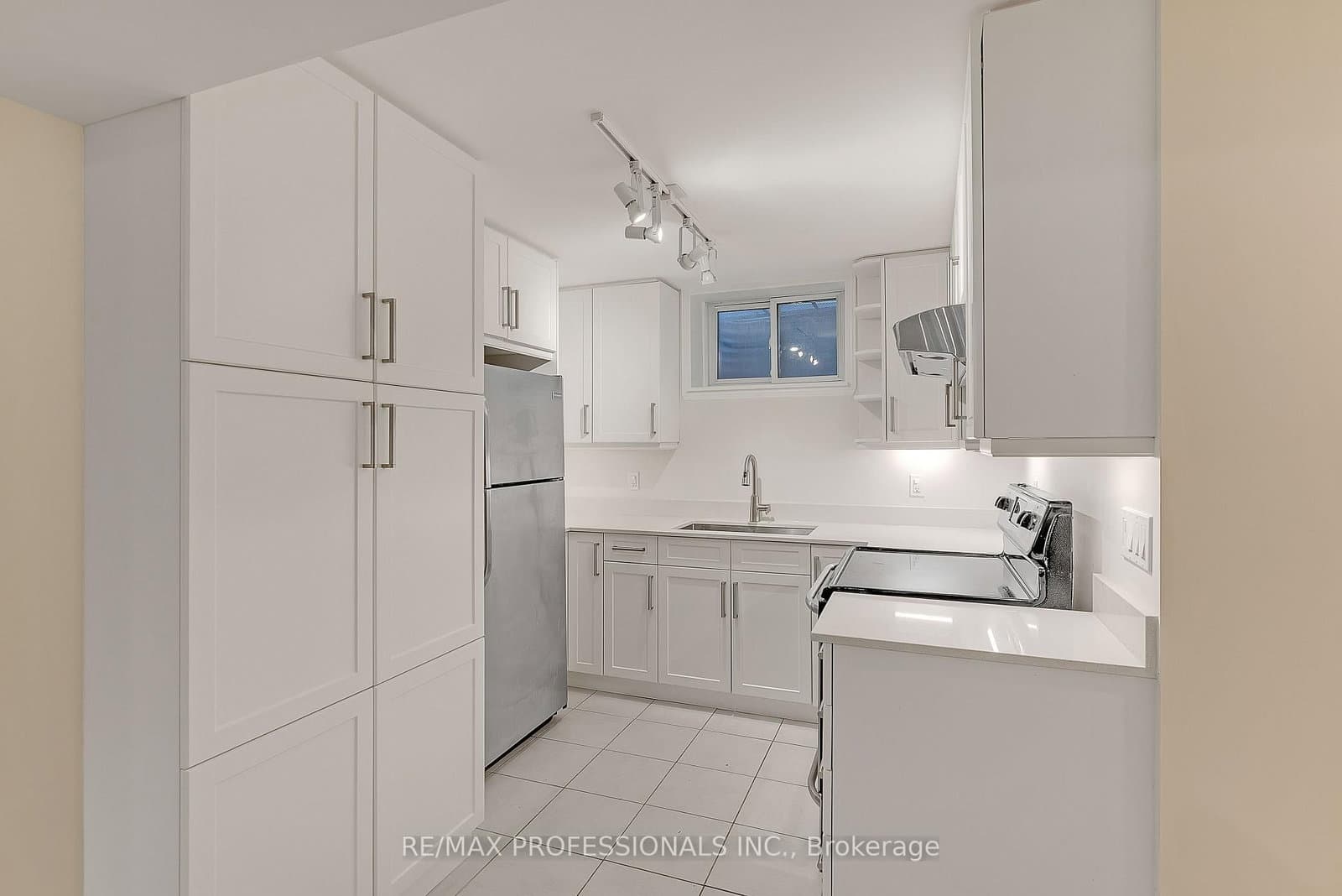 5B Old Mill Drive, Unit Lower thumbnail 5