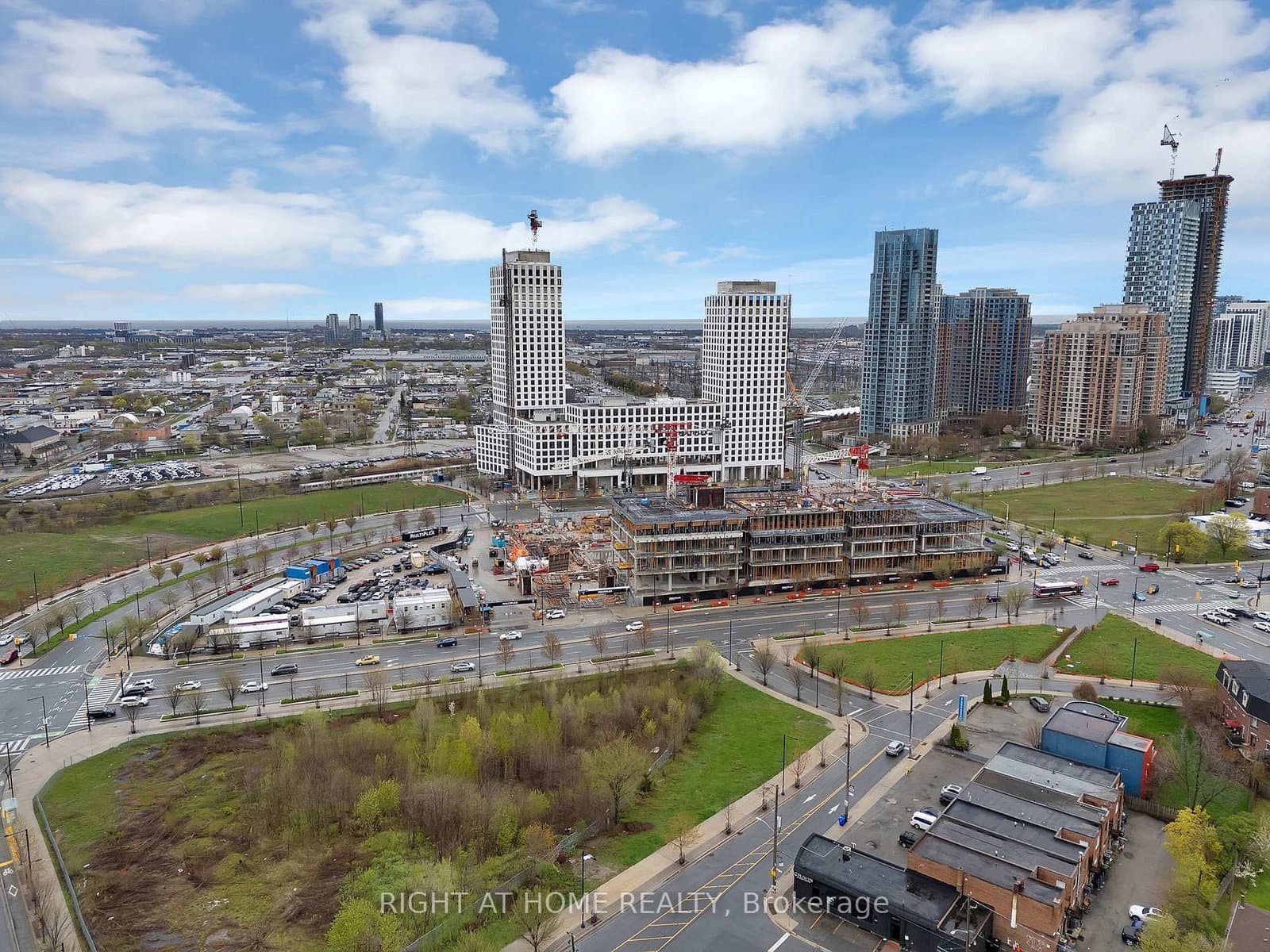 5122 Dundas Street W thumbnail 20