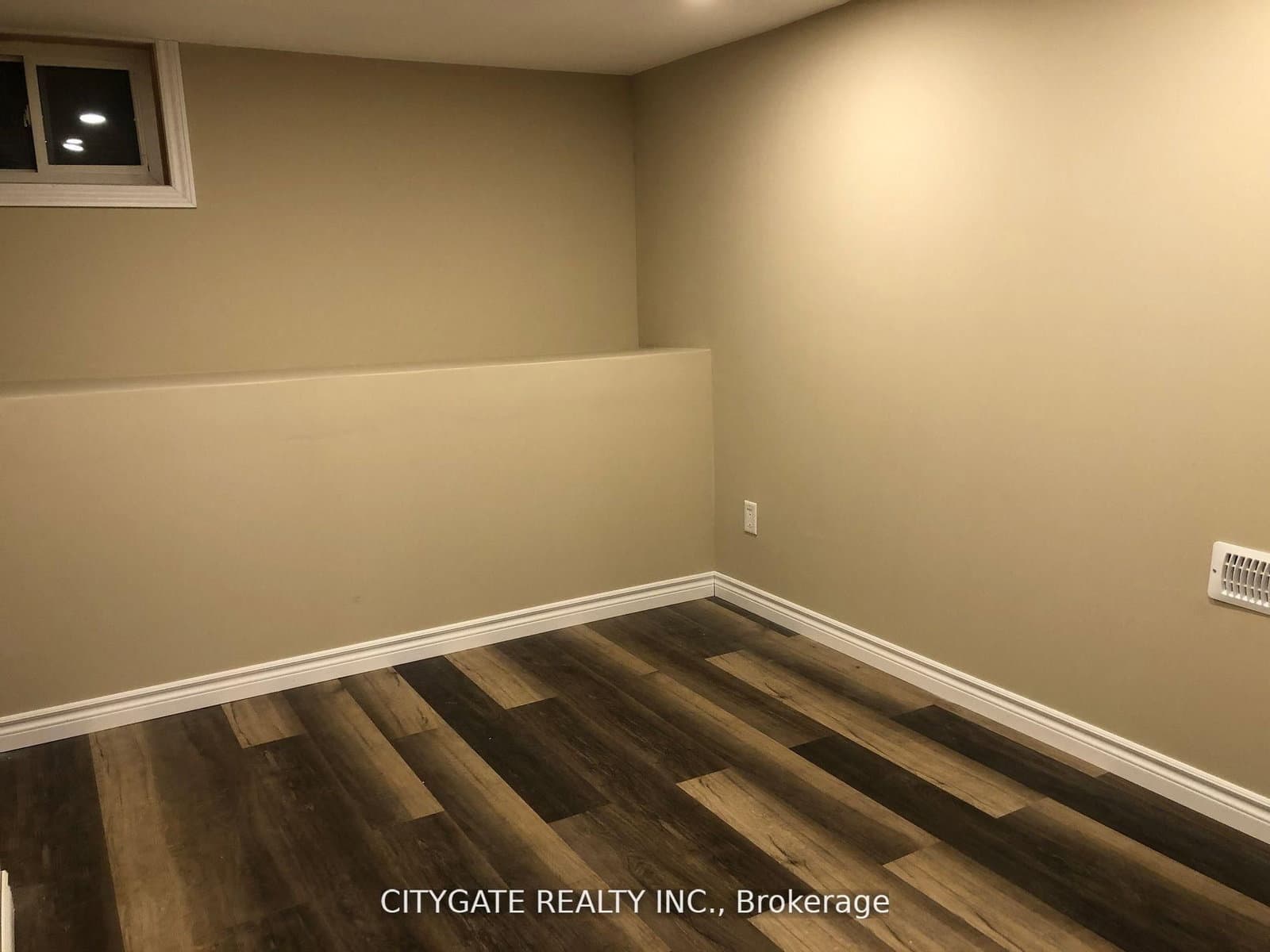 7 Milton Heights Crescent thumbnail 7