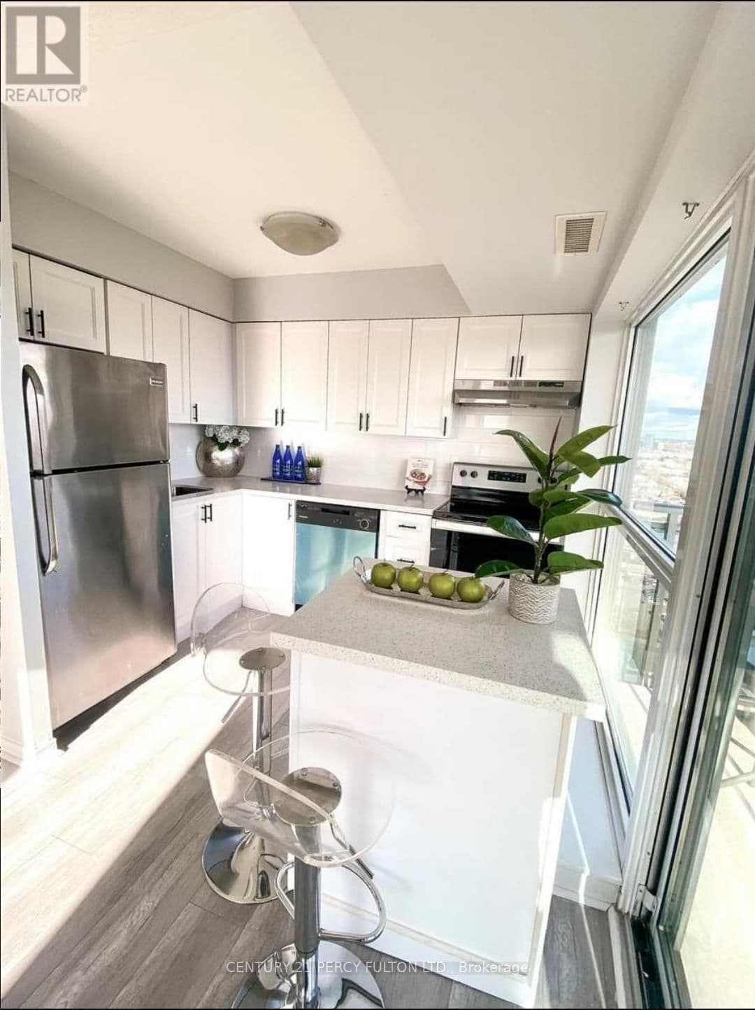 215 Queen Street E, Unit 2003 thumbnail 2