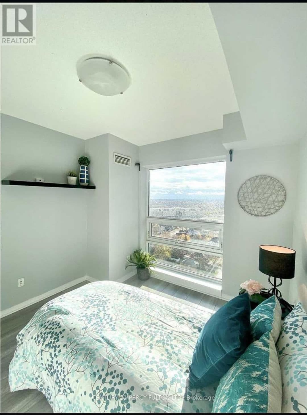 215 Queen Street E, Unit 2003 thumbnail 9