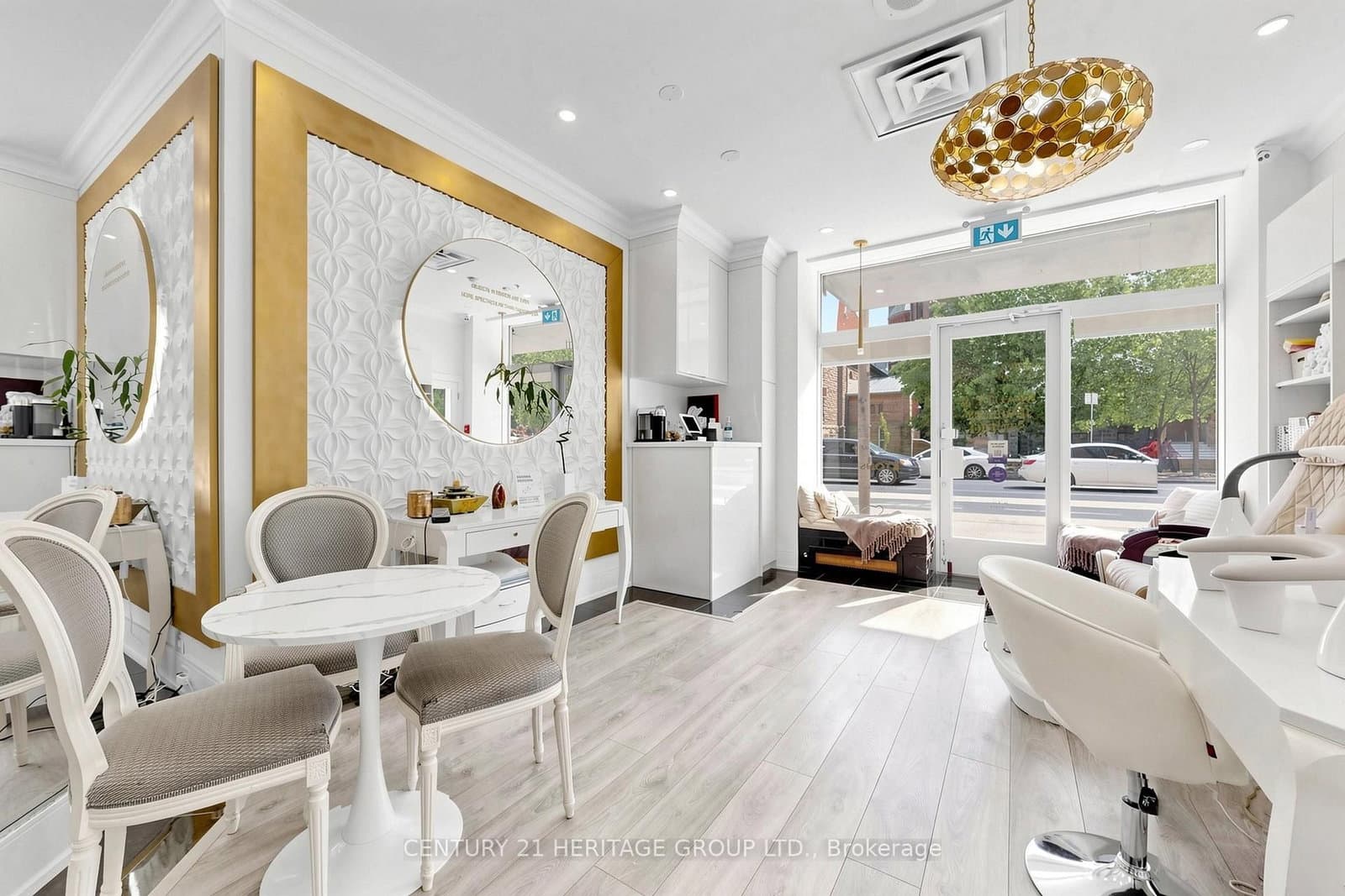 220 Bloor Street W thumbnail 6