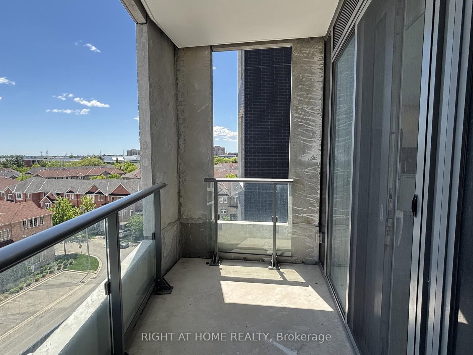 260 Malta Avenue, Unit 506 thumbnail 11