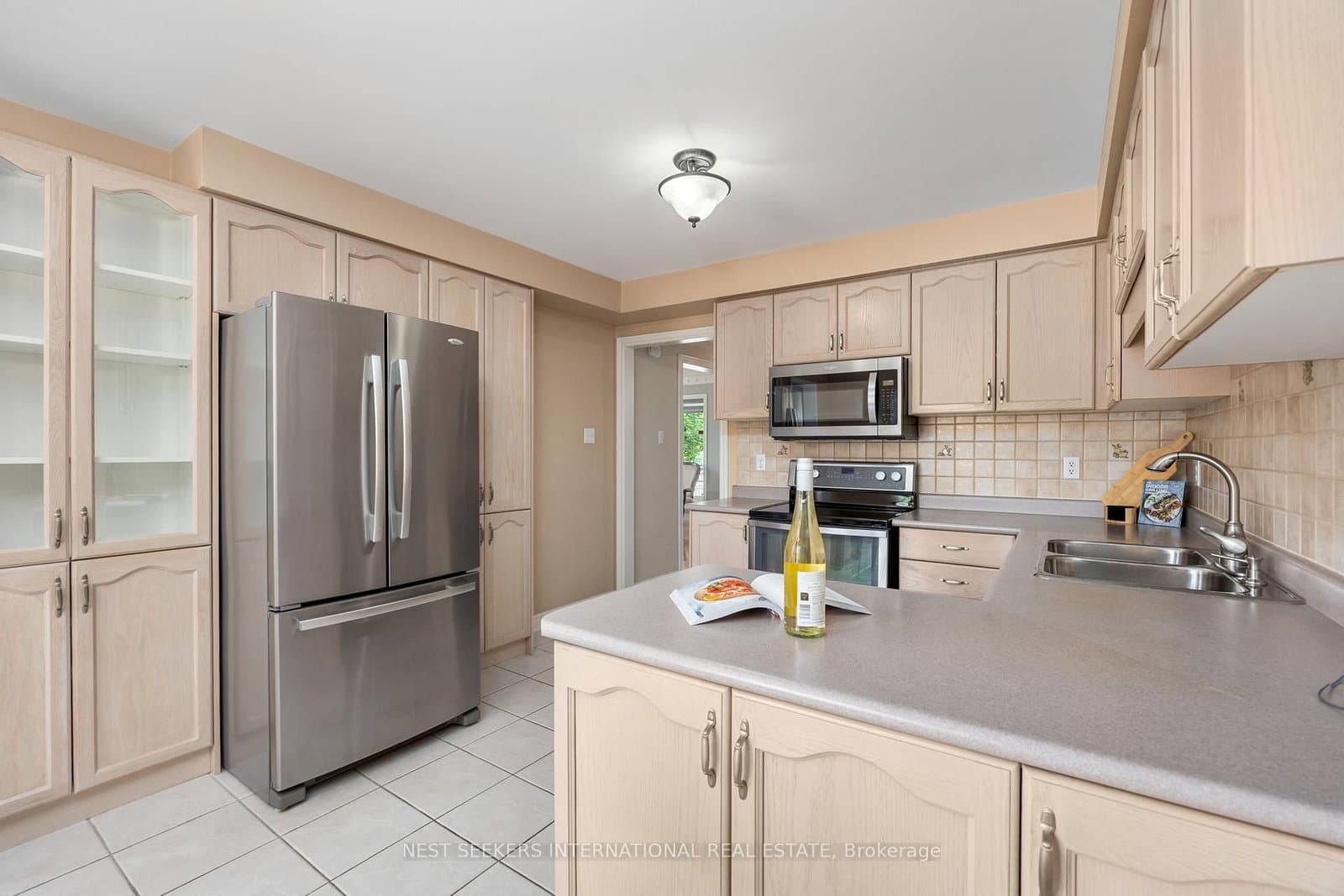 422 Fernforest Drive thumbnail 11