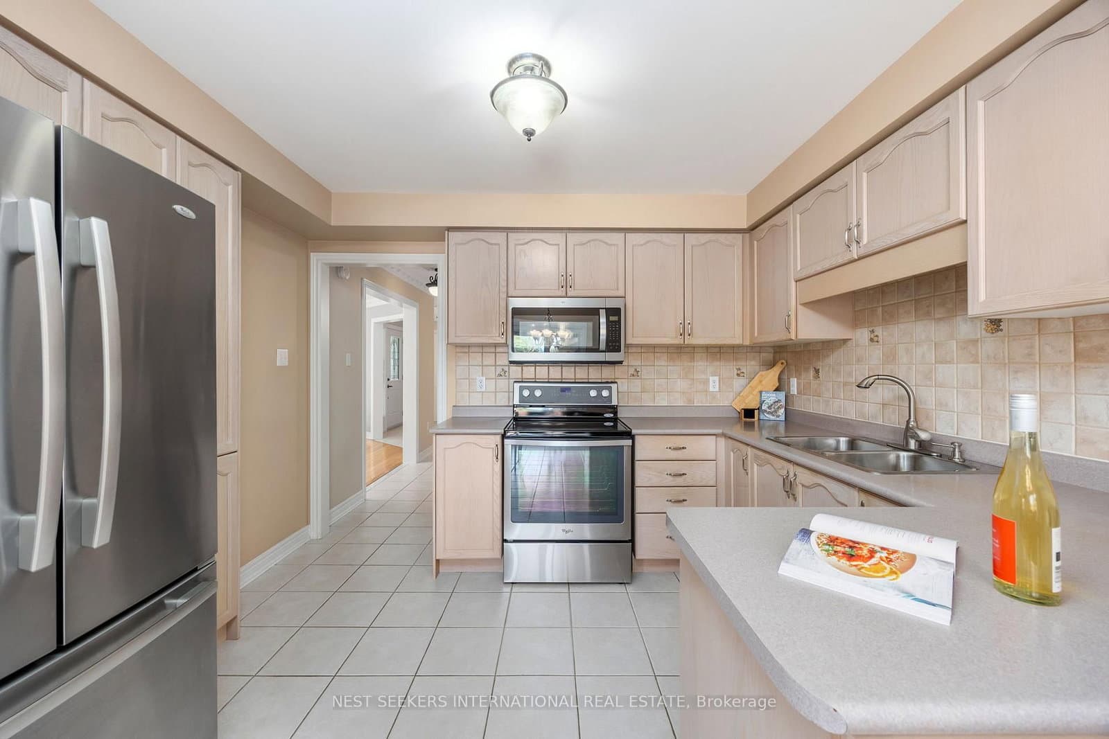 422 Fernforest Drive thumbnail 12