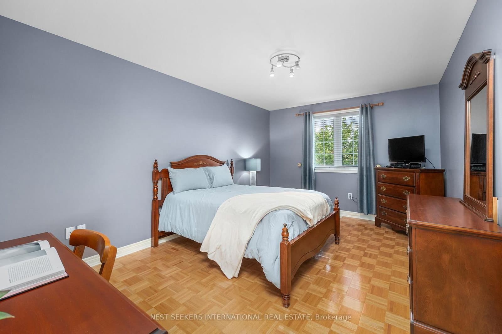 422 Fernforest Drive thumbnail 19