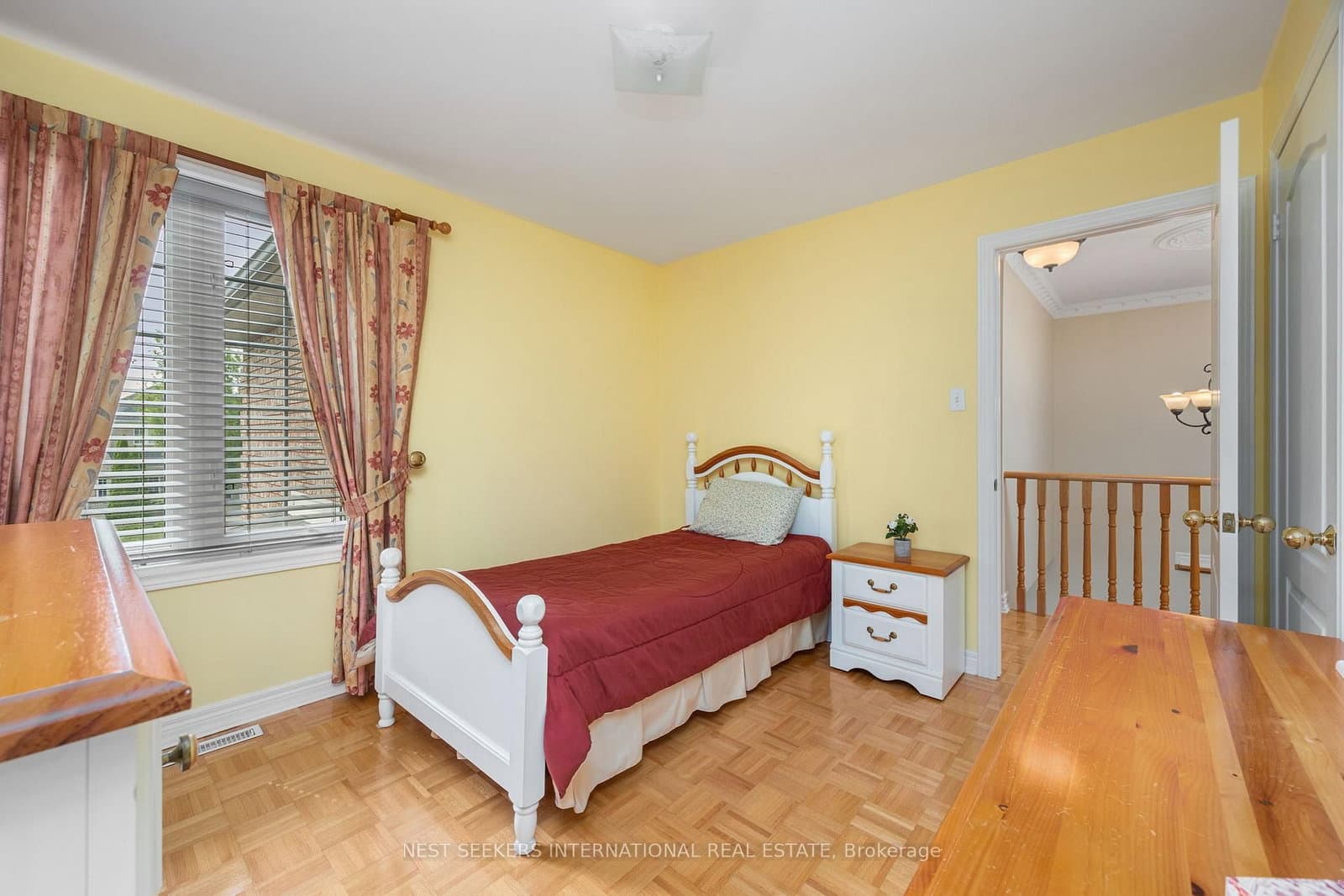 422 Fernforest Drive thumbnail 25