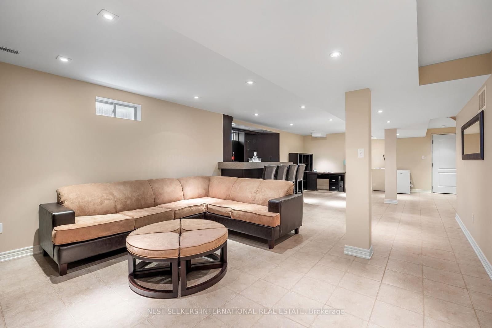422 Fernforest Drive thumbnail 35