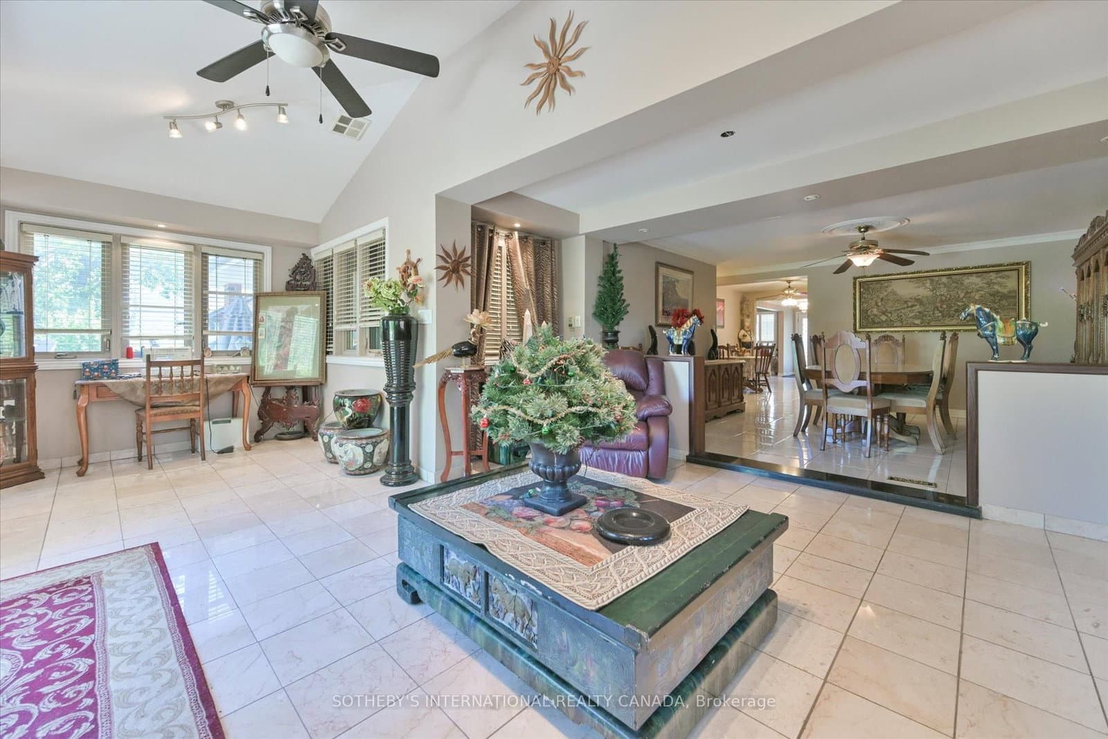 502 Queens Drive thumbnail 24